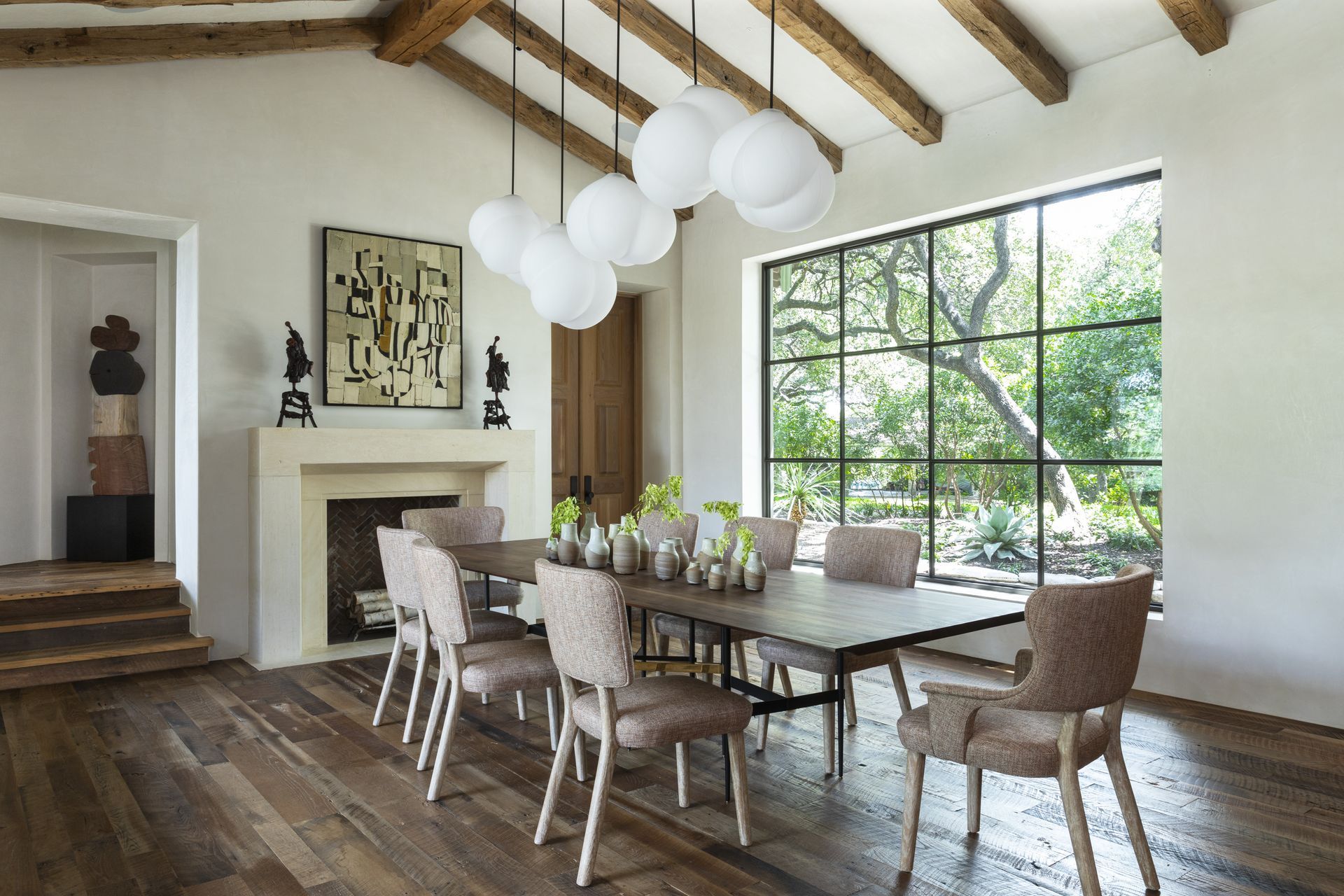 cravotta-interiors-west-austin-dining-jean-de-merry-jeremy-maxwell-wintrebert-austin.jpg