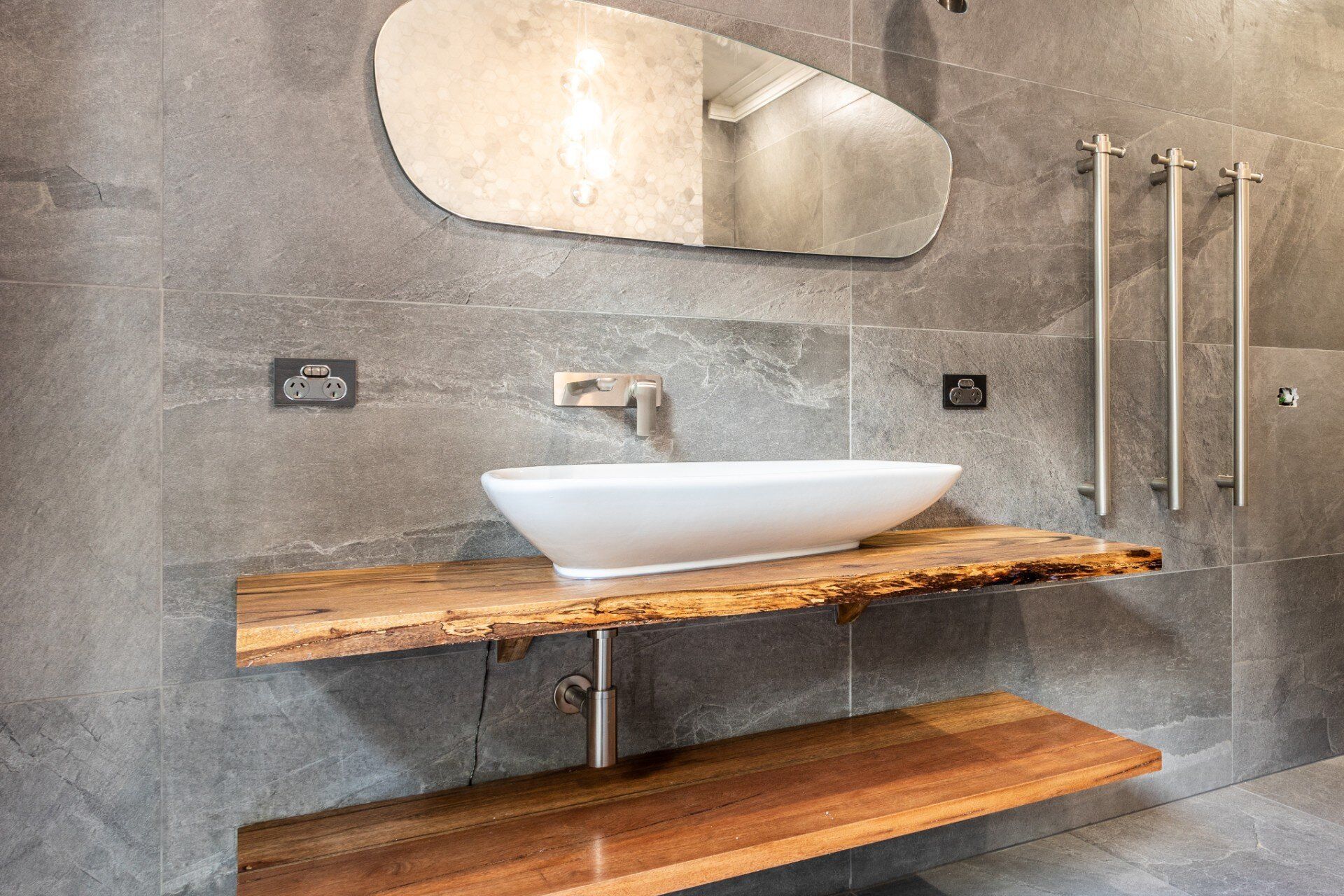 DEEPDENE - Terry St | Bathroom Renovation