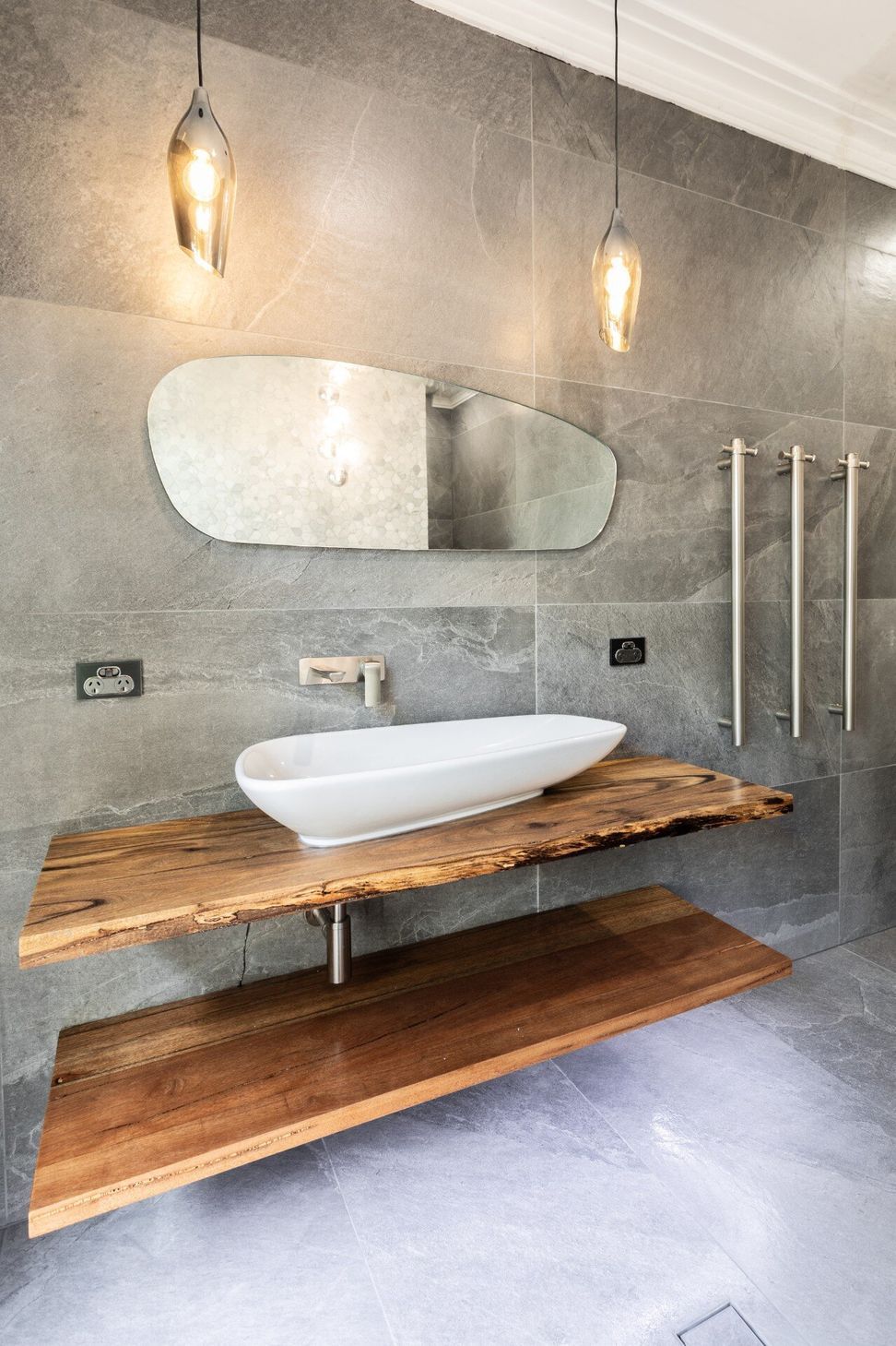 DEEPDENE - Terry St | Bathroom Renovation