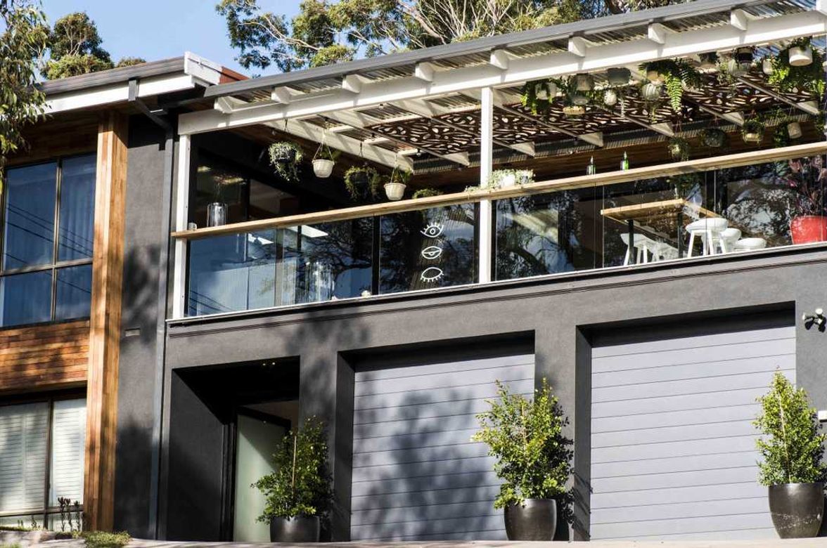 ##Savannah Garage Doors - House Rules