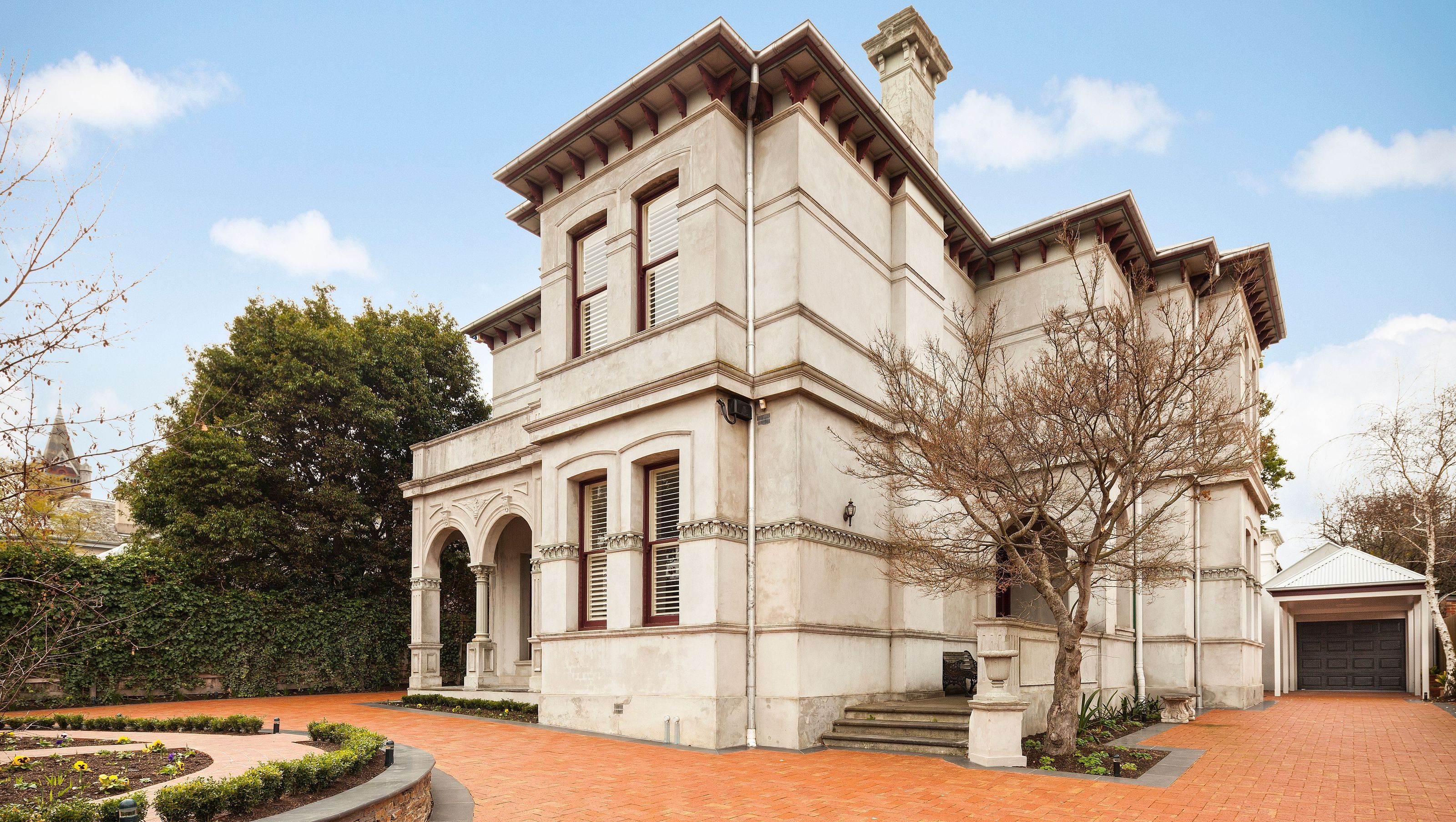 Victorian Reno