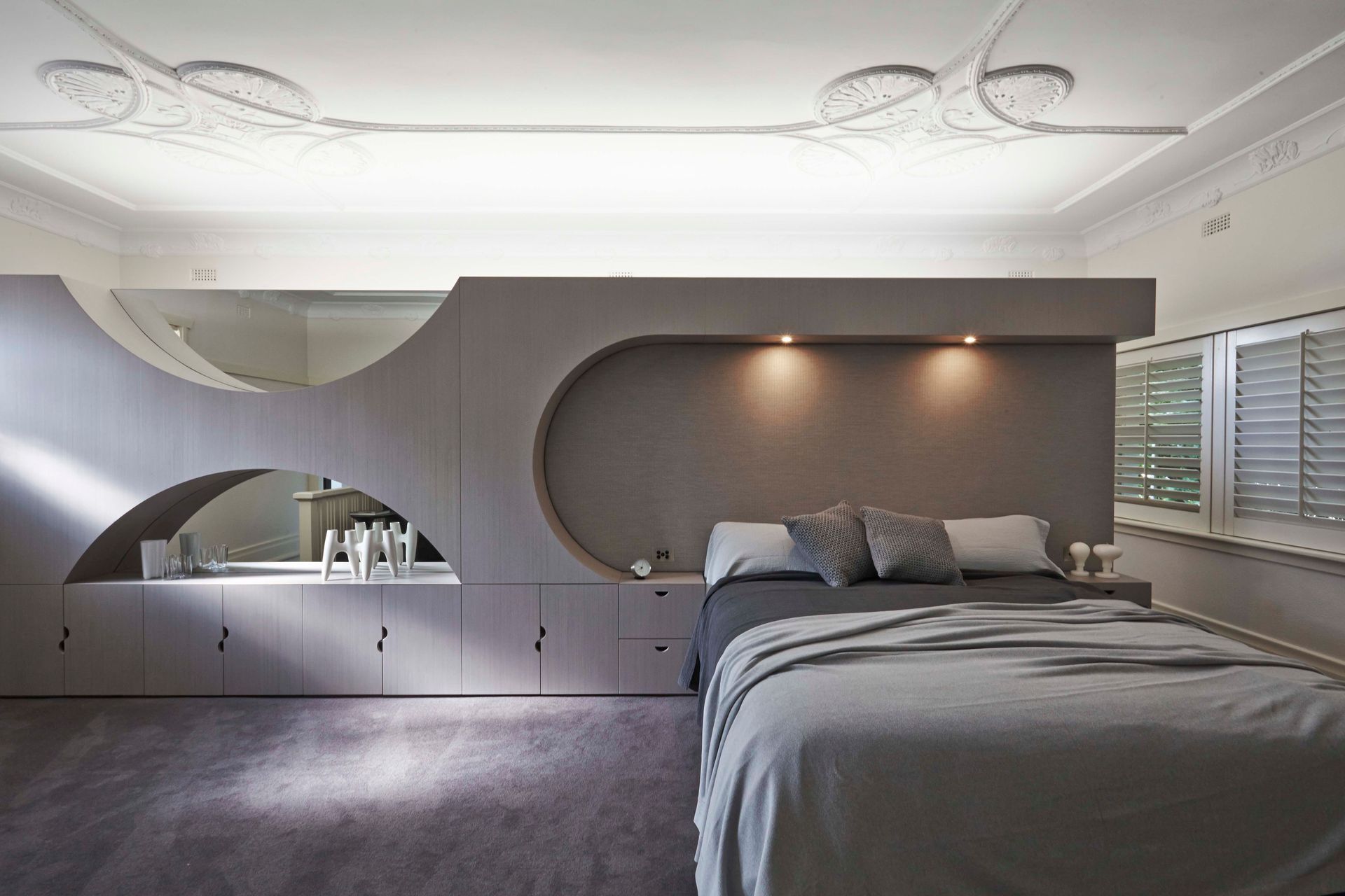 Deco Residence