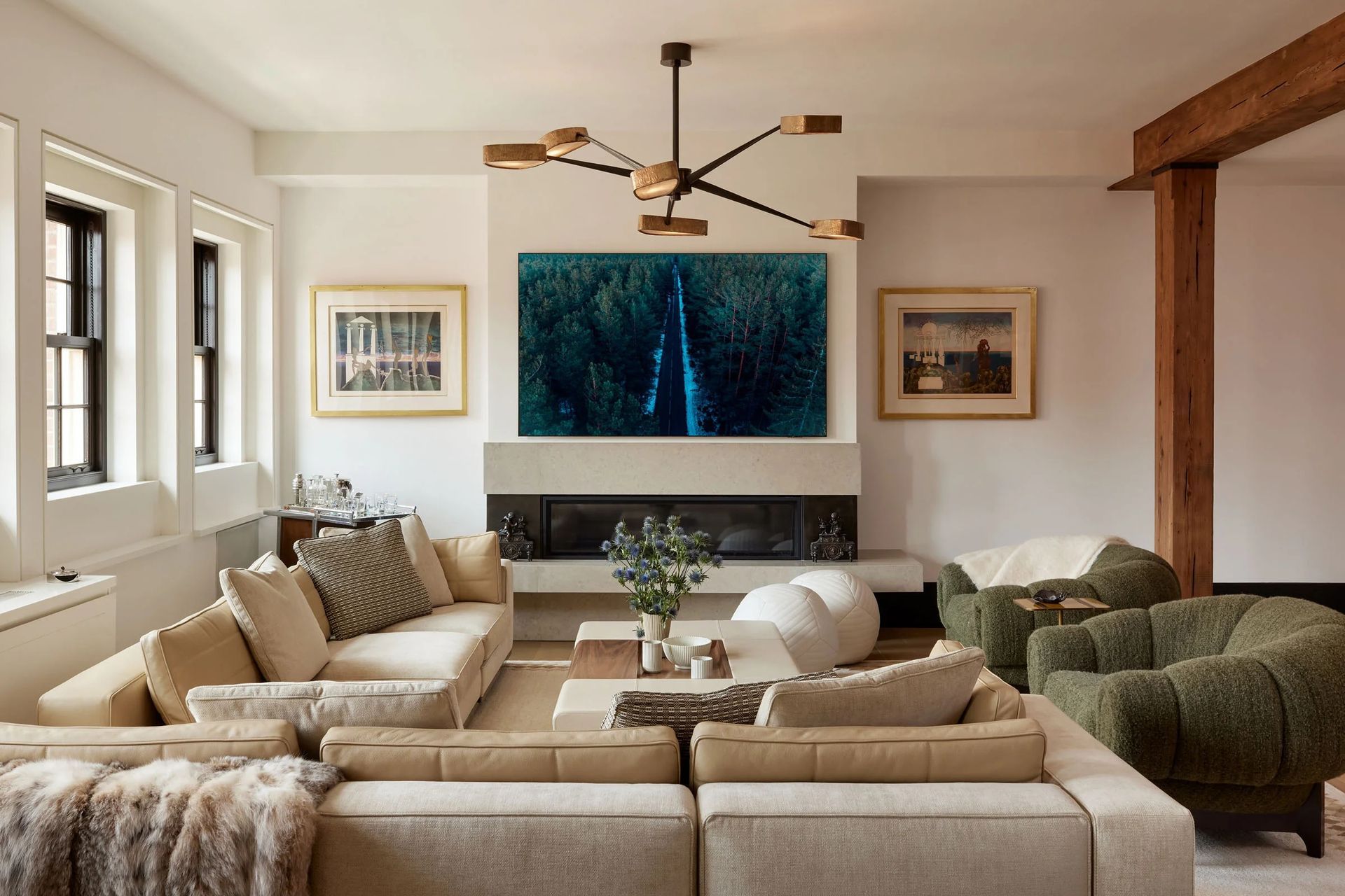 greenwich-avenue-duplexliving-roomfireplace-seatingexposed-timber-ap-compressed.jpg