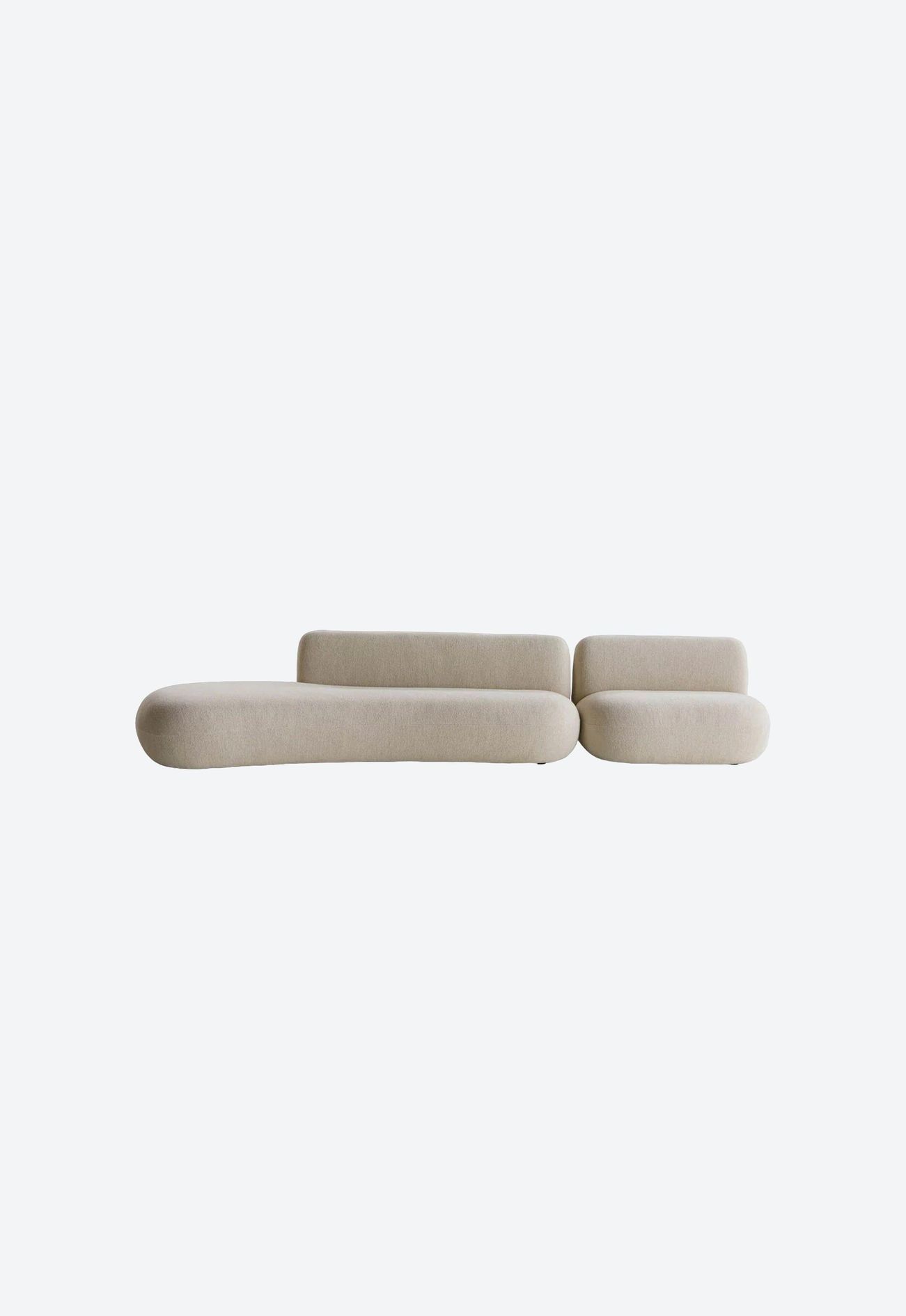 Jade Sofa, Jade is a collection of sofas and tables characterised by sinuous profiles and delicate and organic shapes that echo nature. This collection represents an important step for Potocco in the creation of a more complete offer dedicated to the living space, introducing a new system of modular sofas.
