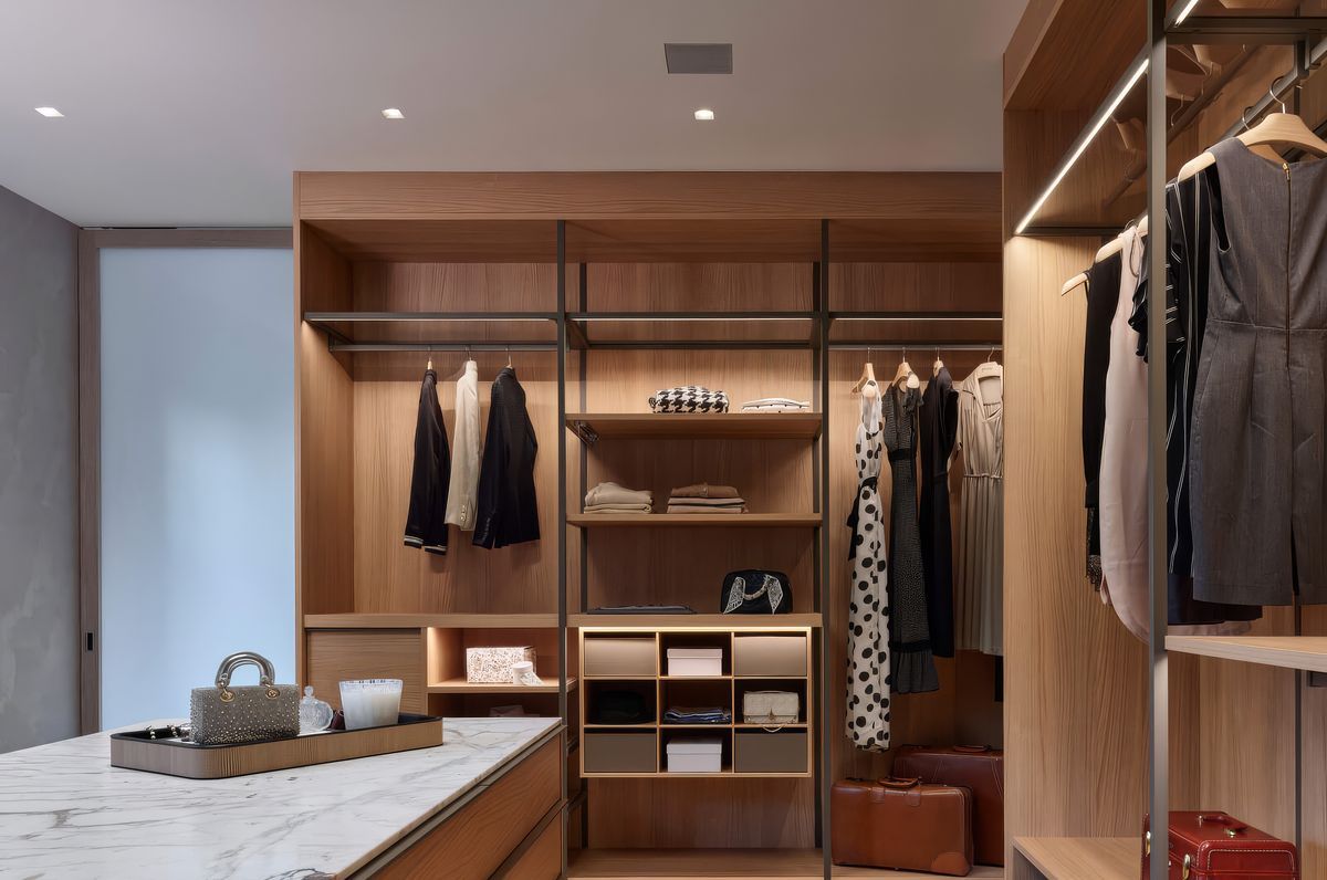 Bryn Mawr Primary Suite