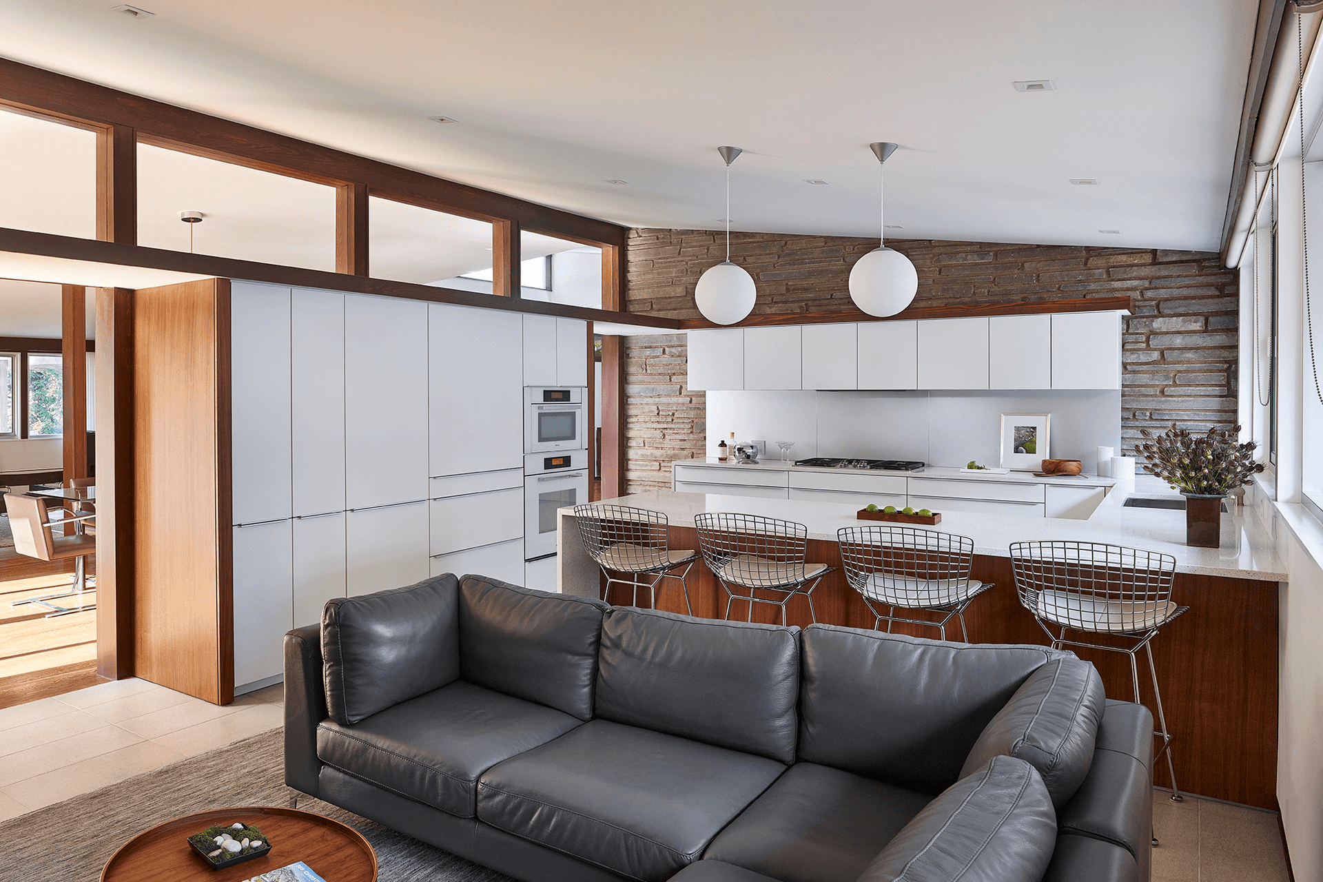 kYd-Kling-Midcentury-Renovation-07.png