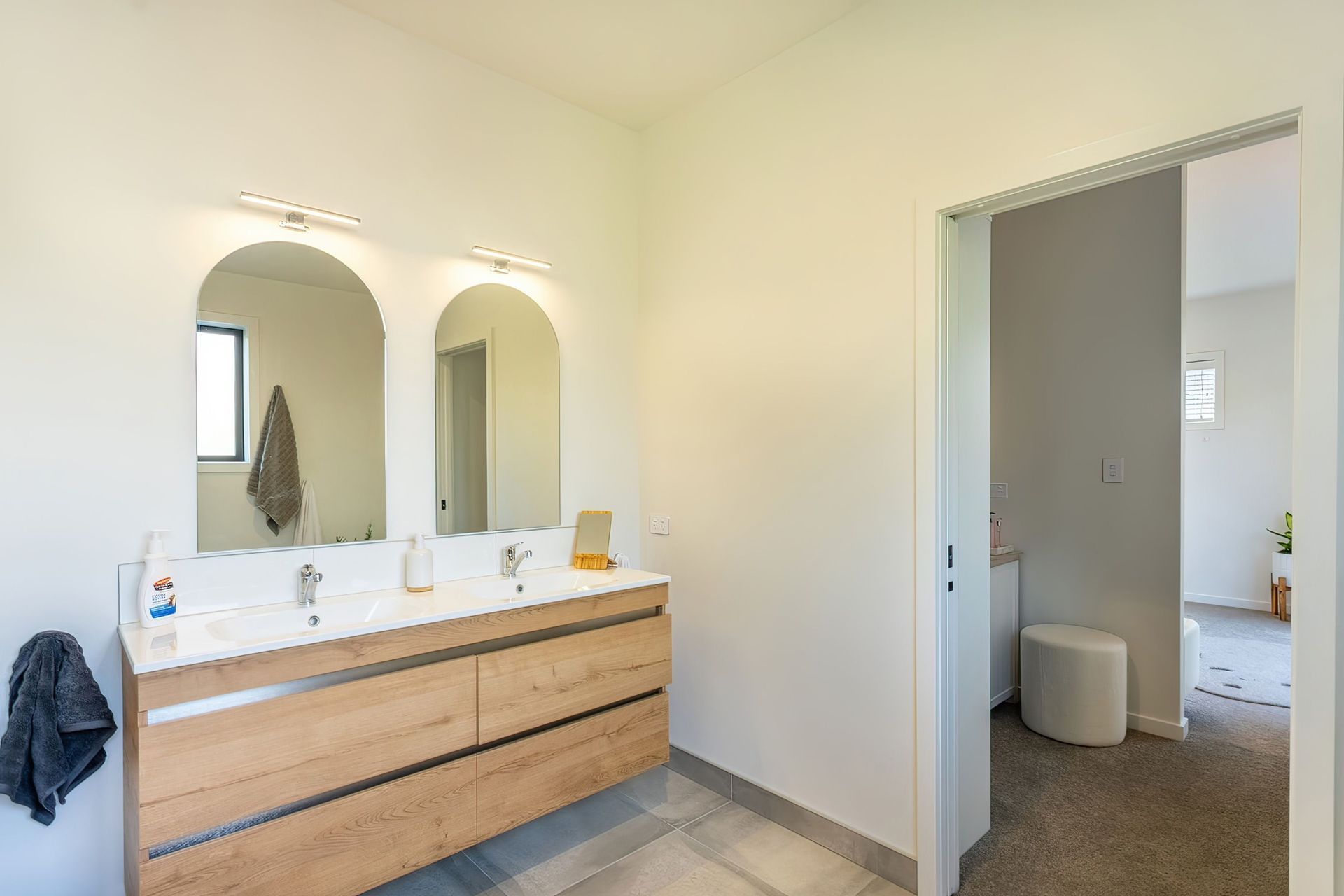 proactive-build-projects-pohutukawa-drive-05-topaz-very-compressed-2x.jpeg