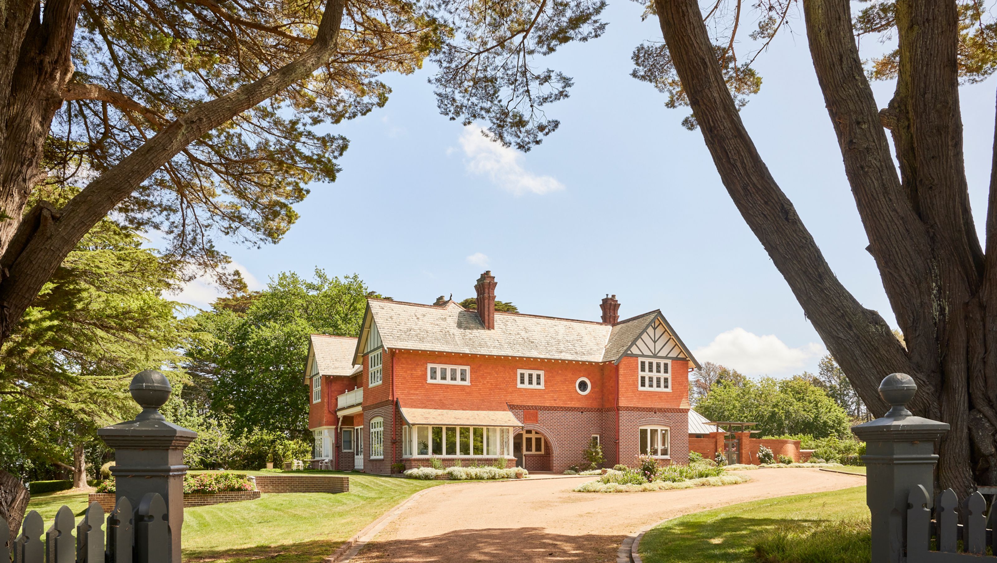Highfield, Sutton Forest