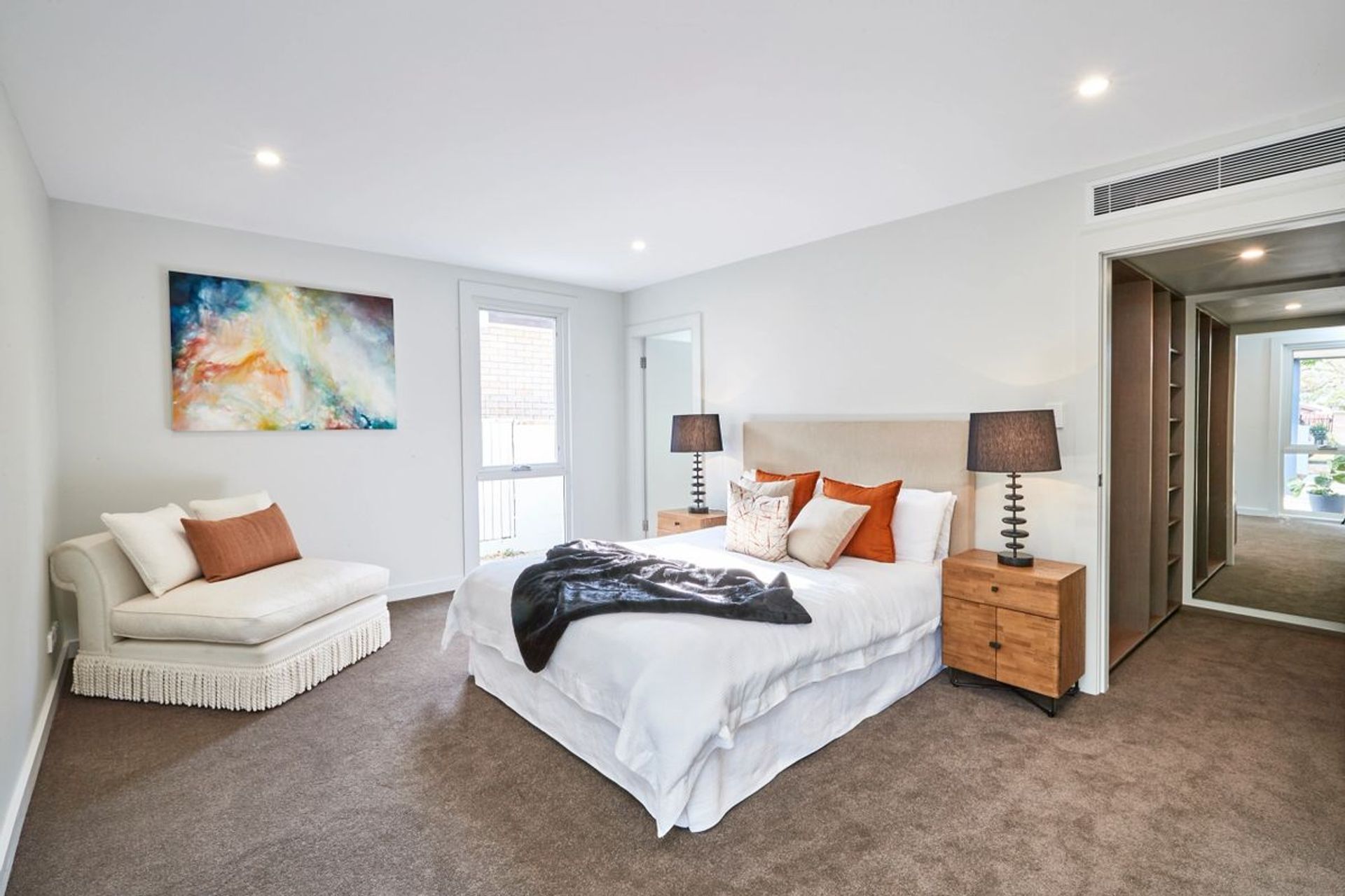 Day Residence