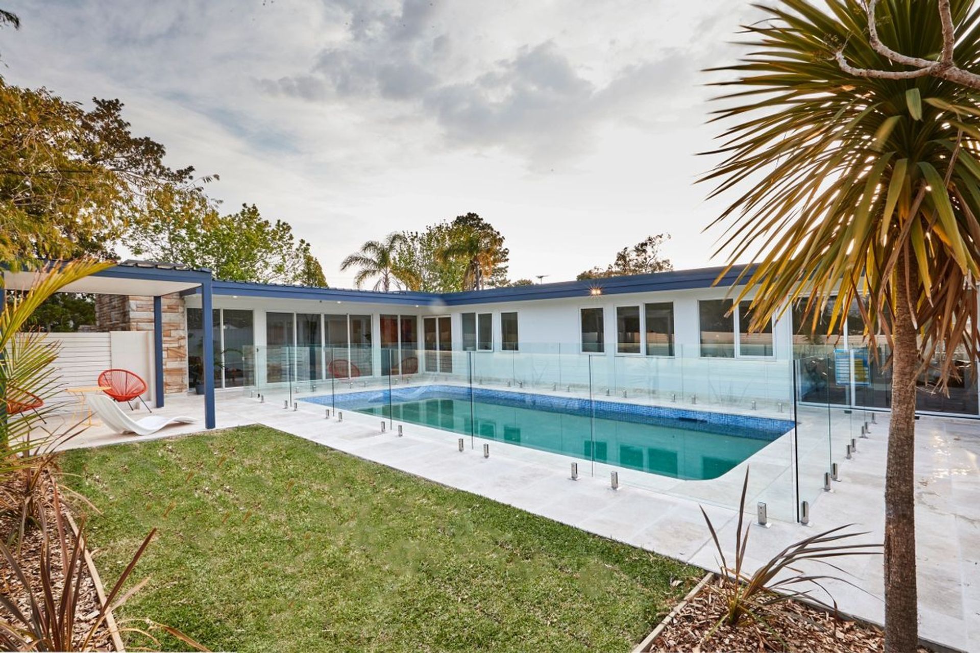 Day Residence