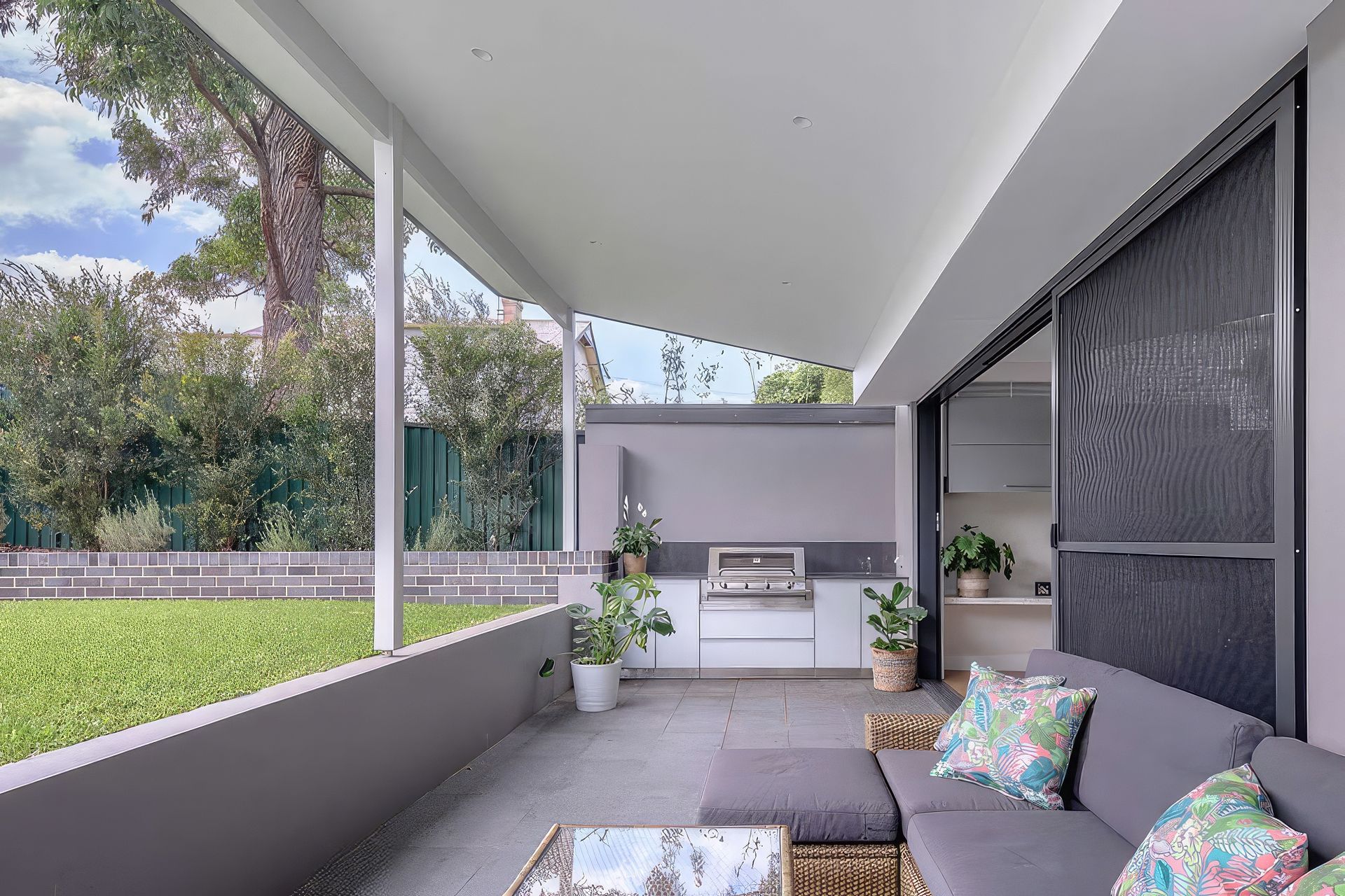 upMATTBUILD-Charles-Street-Oatley-Main-Slider-Image-28-1000x667-1-fix-standard-scale-200x.jpg