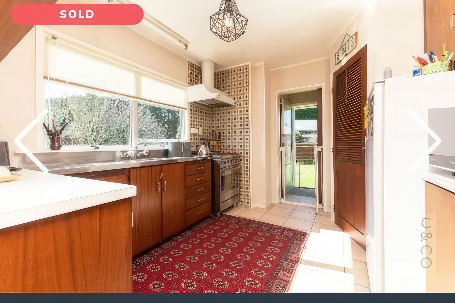 upbefore-renovation-kitchen-project-findlay-residential-builder-AoPE767X80FWRG22-fix-standard-scale-400x.jpg