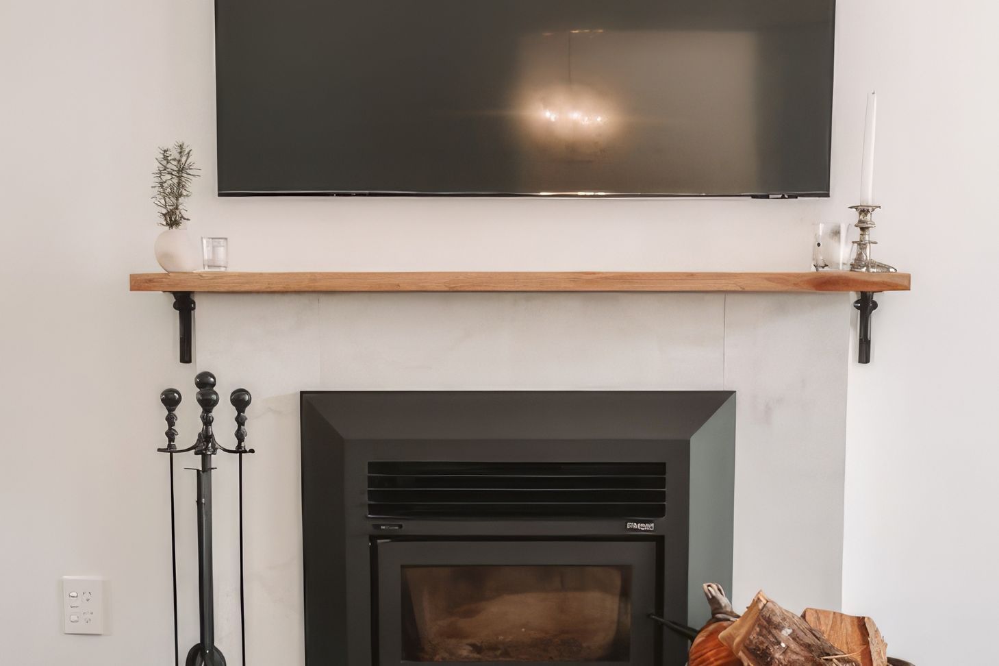 uprenovation-house-project-findlay-residential-builder-4-Aq20xeMazkiXy1Og-fix-standard-scale-400x.jpg