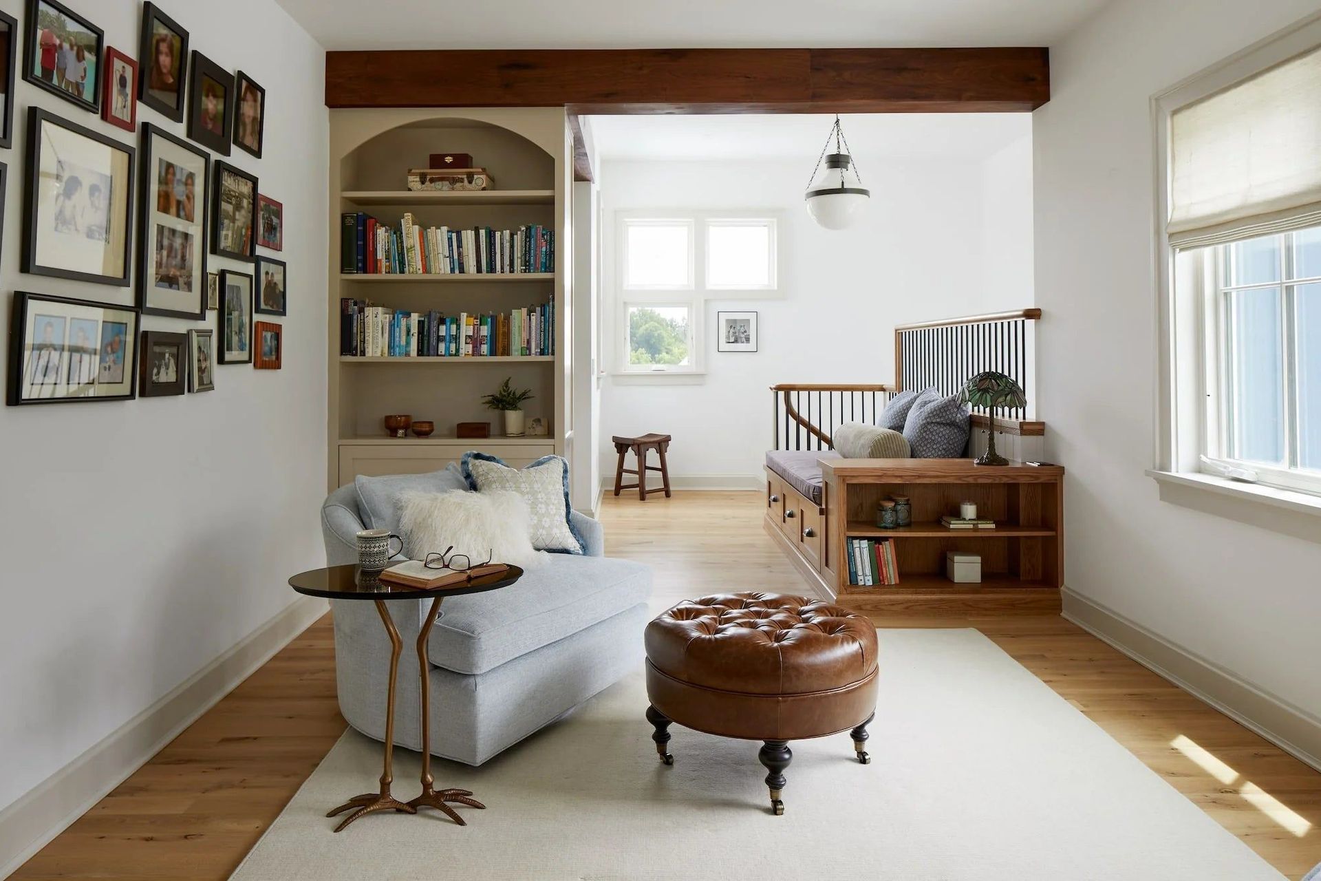 010upstairslanding74412-min.jpg