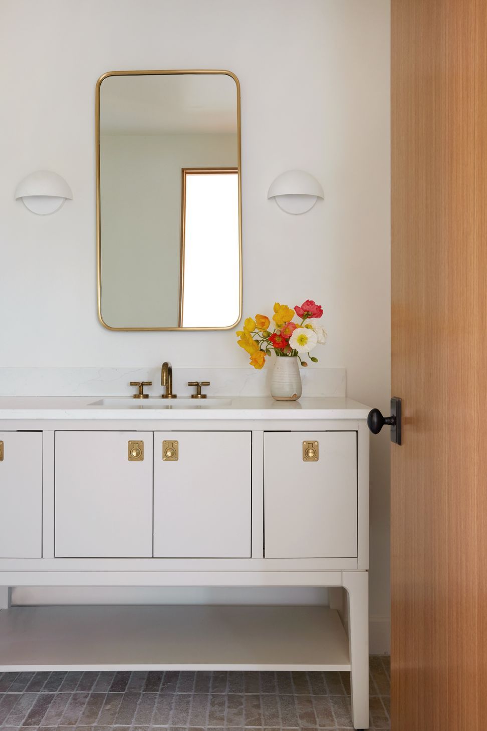 11-Bath-1-Vanity.jpg