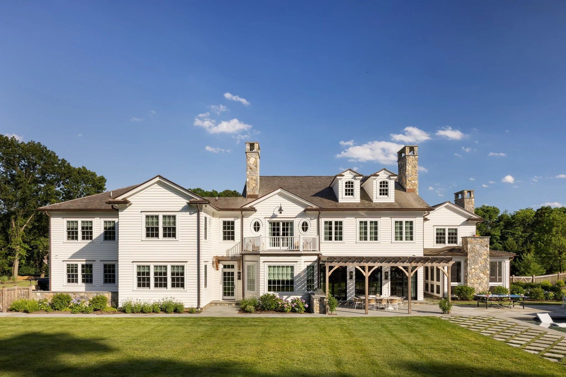 14-Moonlight-Drive-Colts-Neck-NJ-Exterior-1214-Web-min.jpg