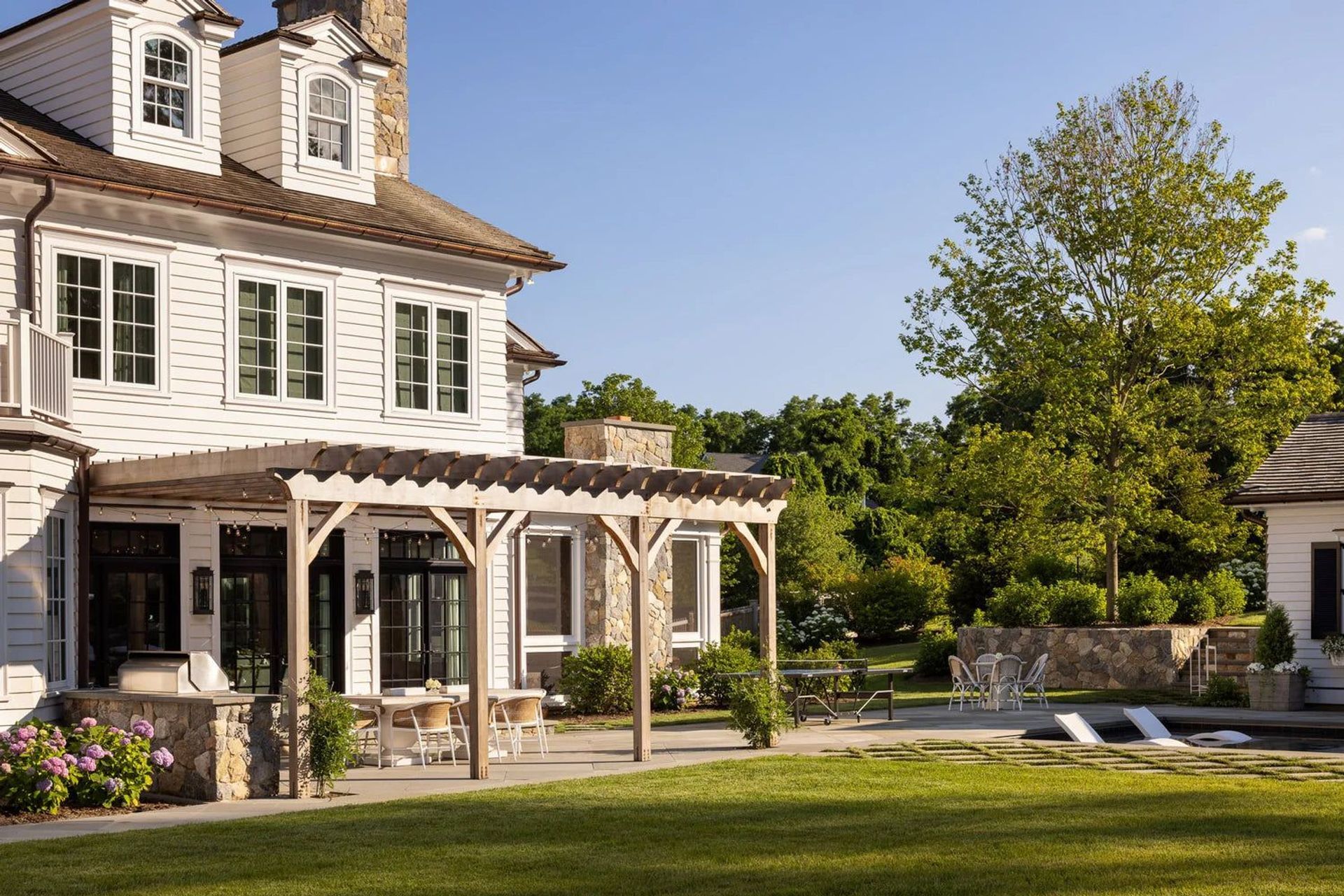 14-Moonlight-Drive-Colts-Neck-NJ-Exterior-1268-Web-min1500x36bc14a2-ad5f-400e-8699-fdce2cfe6ca51500x.jpg