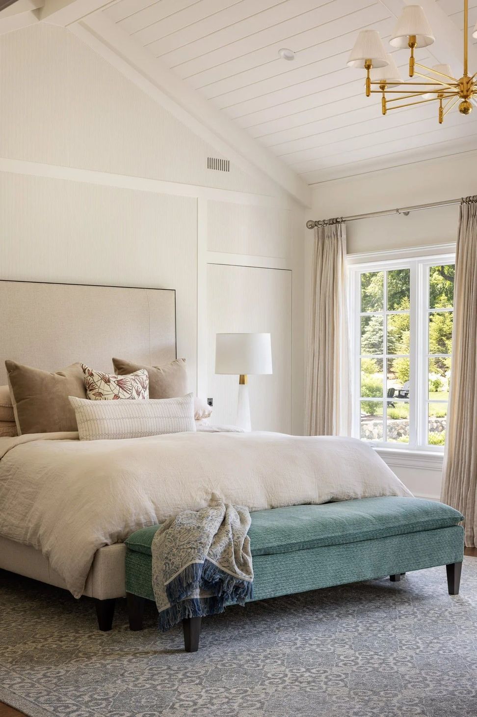 14-Moonlight-Drive-Colts-Neck-NJ-Interior-0647-Web-min.jpg