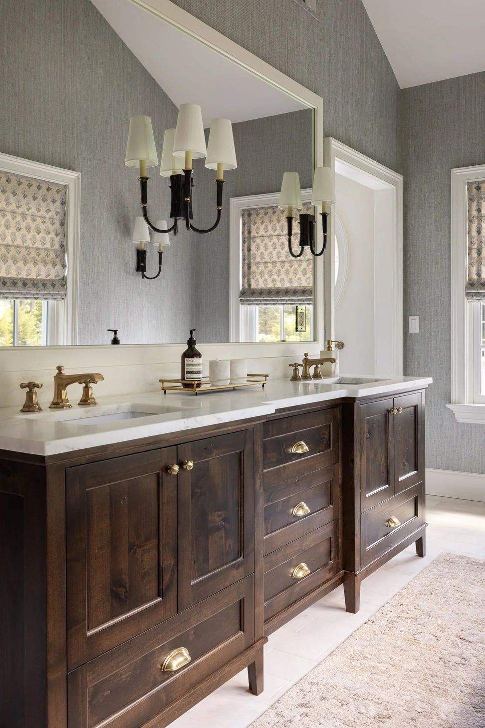 14-Moonlight-Drive-Colts-Neck-NJ-Interior-0701-Web-min.jpg