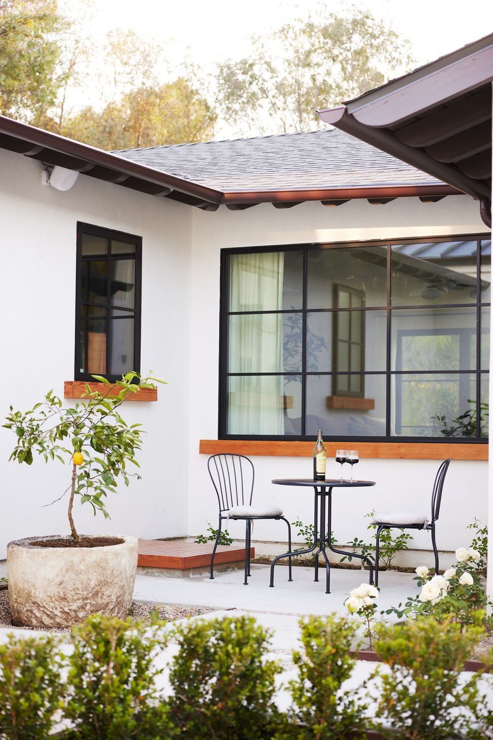 2-Courtyard.jpg