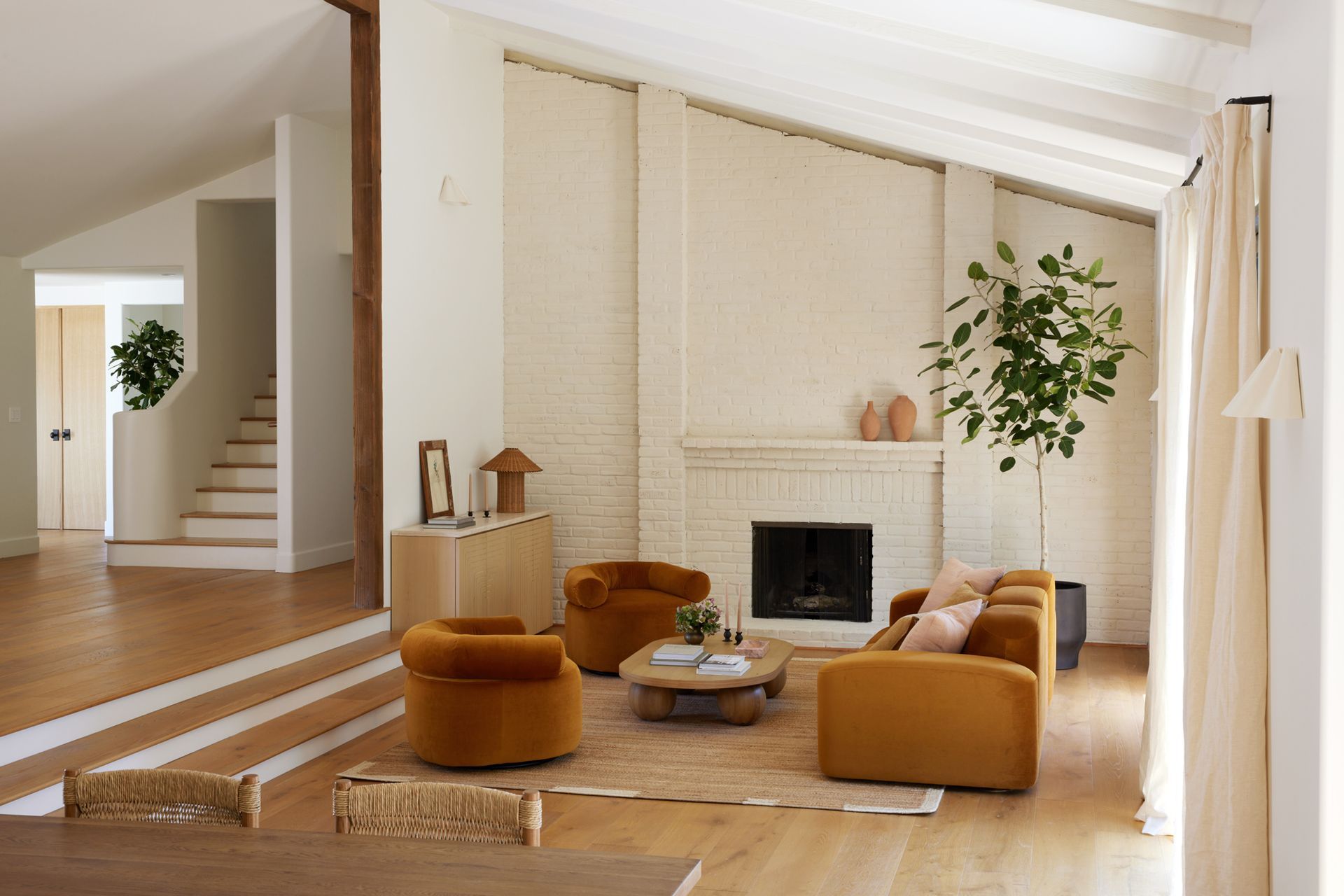 3-Living-Room.jpg