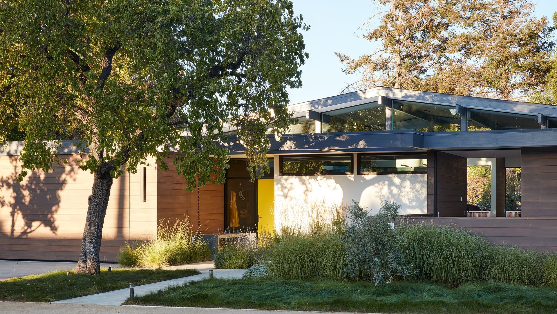 Los Altos New Residence banner