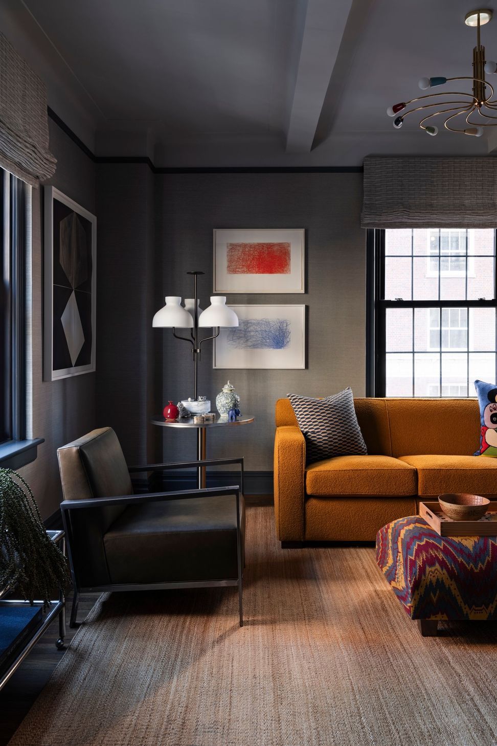 69b81ef0d20a1574ea2106e80720-20Ryan20Lawson20-20A20Greenwich20Village20Apartment.jpg