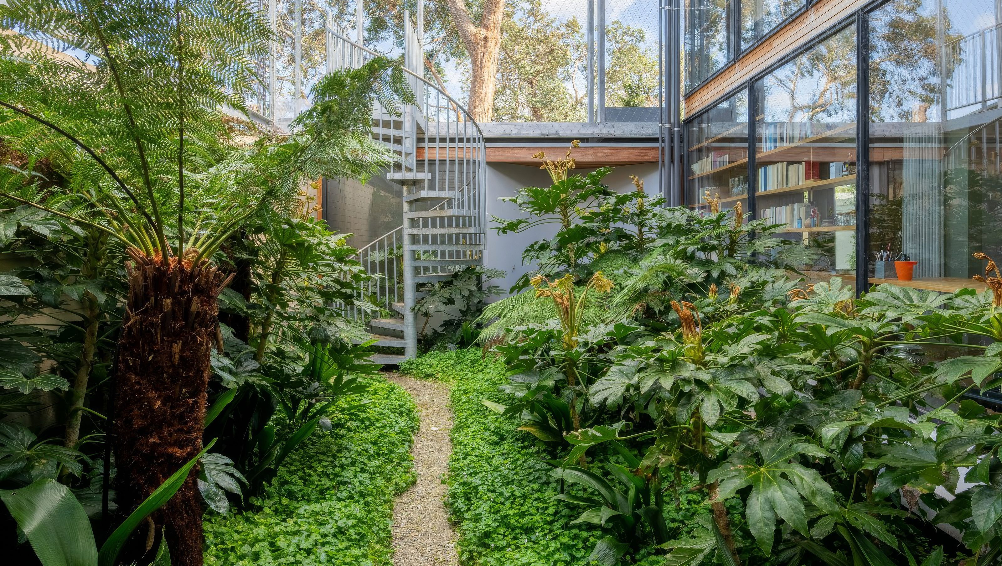 Walkway House