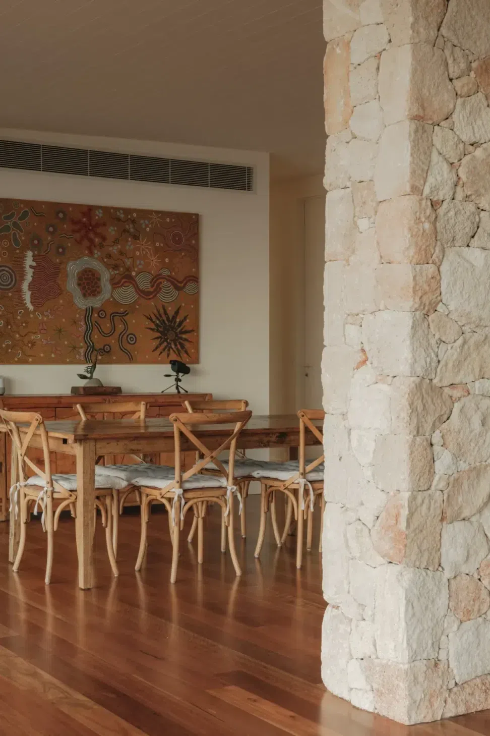 AMMOSSTONEWALLCLADDINGRMSTRADERSNATURALSTONESUPPLIERMELBOURNE-75-1638x2048.webp
