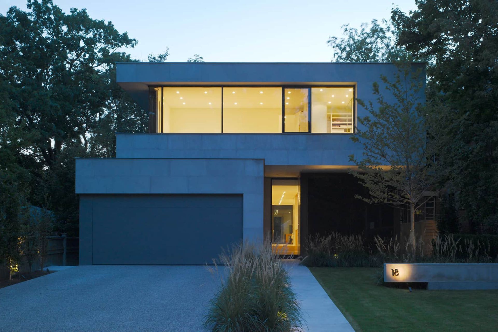 AkbStone07.jpg