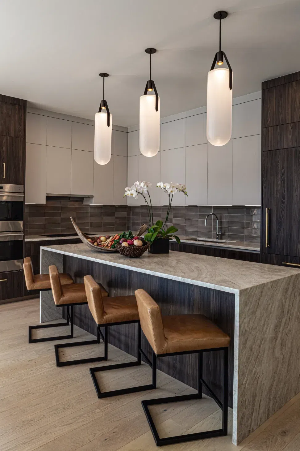 NMI-RiverNorthCondo-Kitchen-2sm.webp