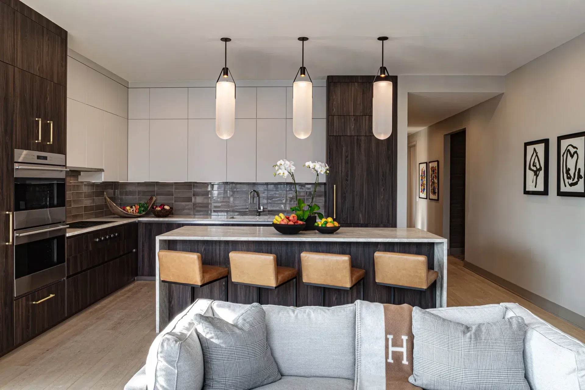 NMI-RiverNorthCondo-Kitchen-3.webp