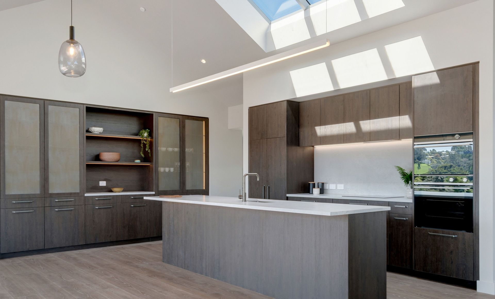 Waiheke Bach