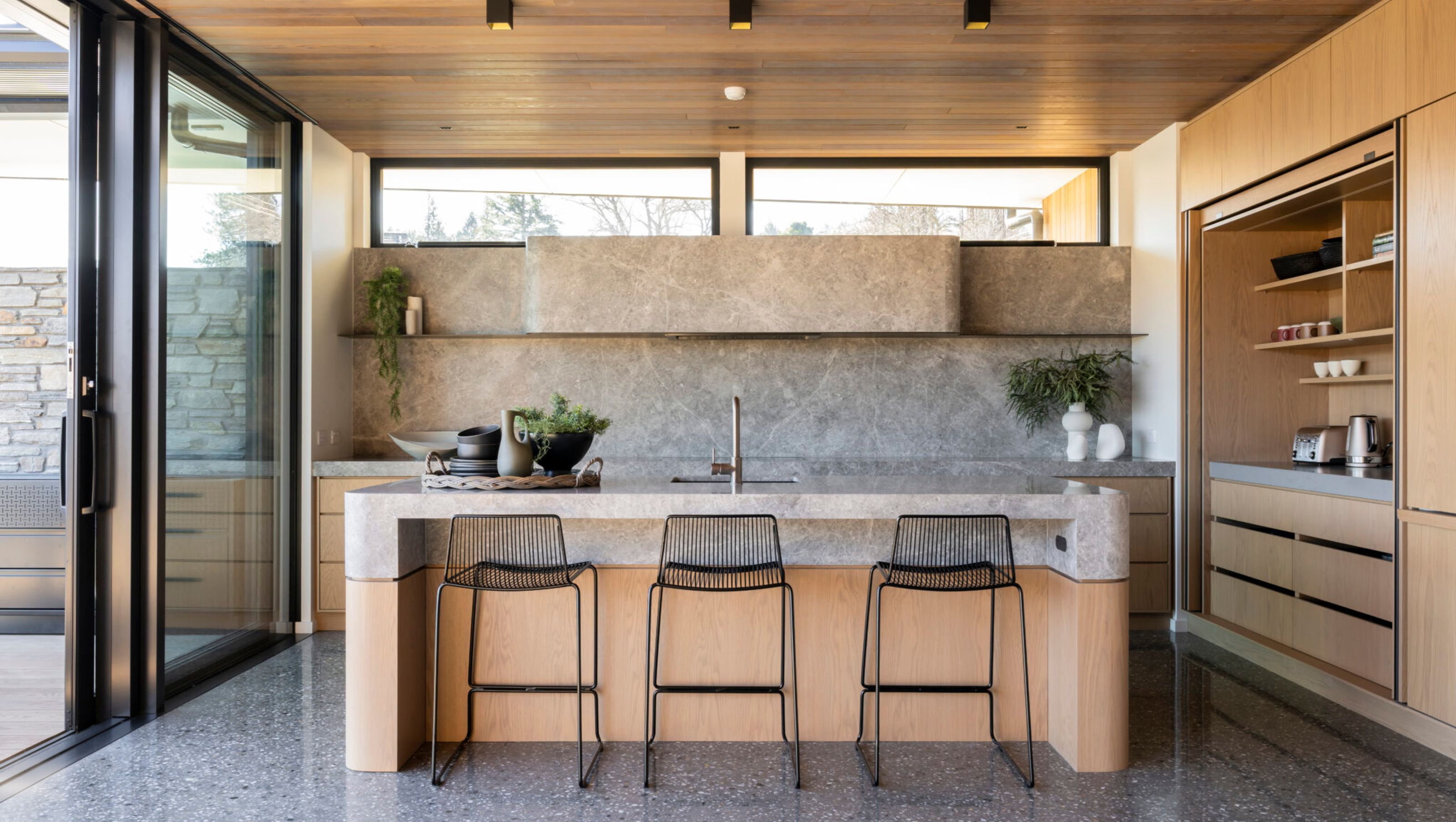 Como Charcoal Sculptural Kitchen
