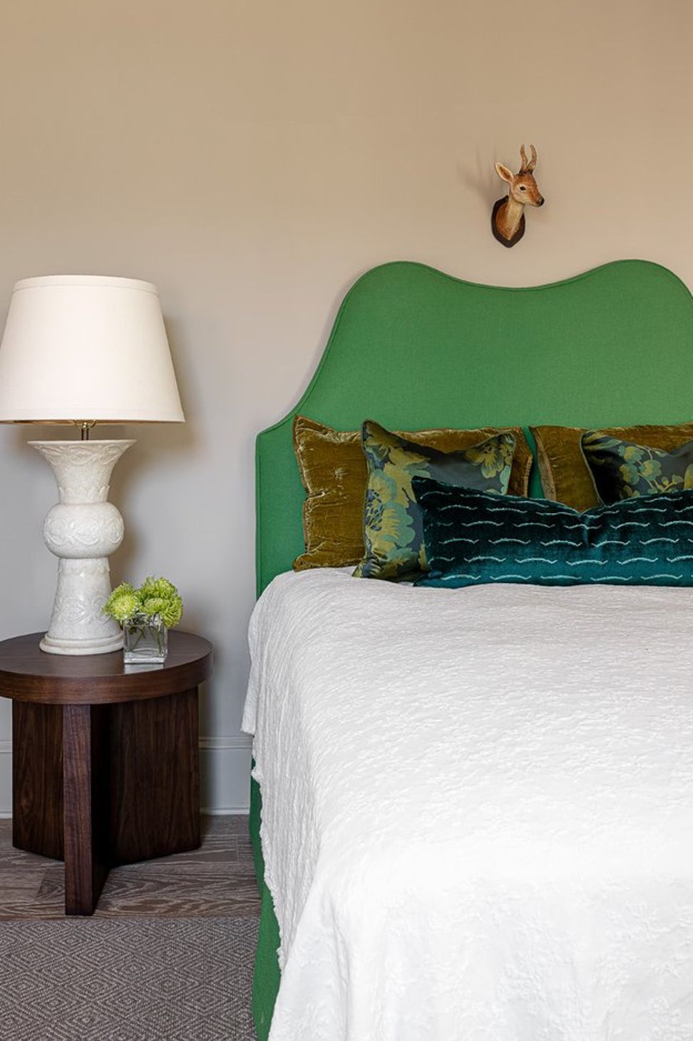 showhomethewarreninteriordesignbedroomwalnutsidetable-40.jpg