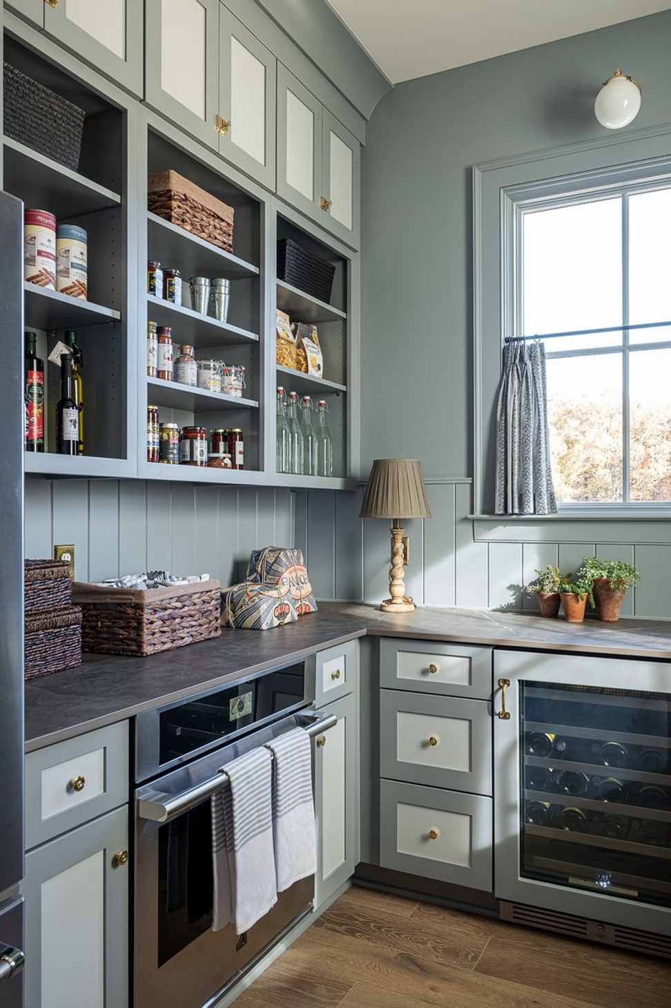 showhomethewarreninteriordesignbutlerpantryopenshelving-35.jpg