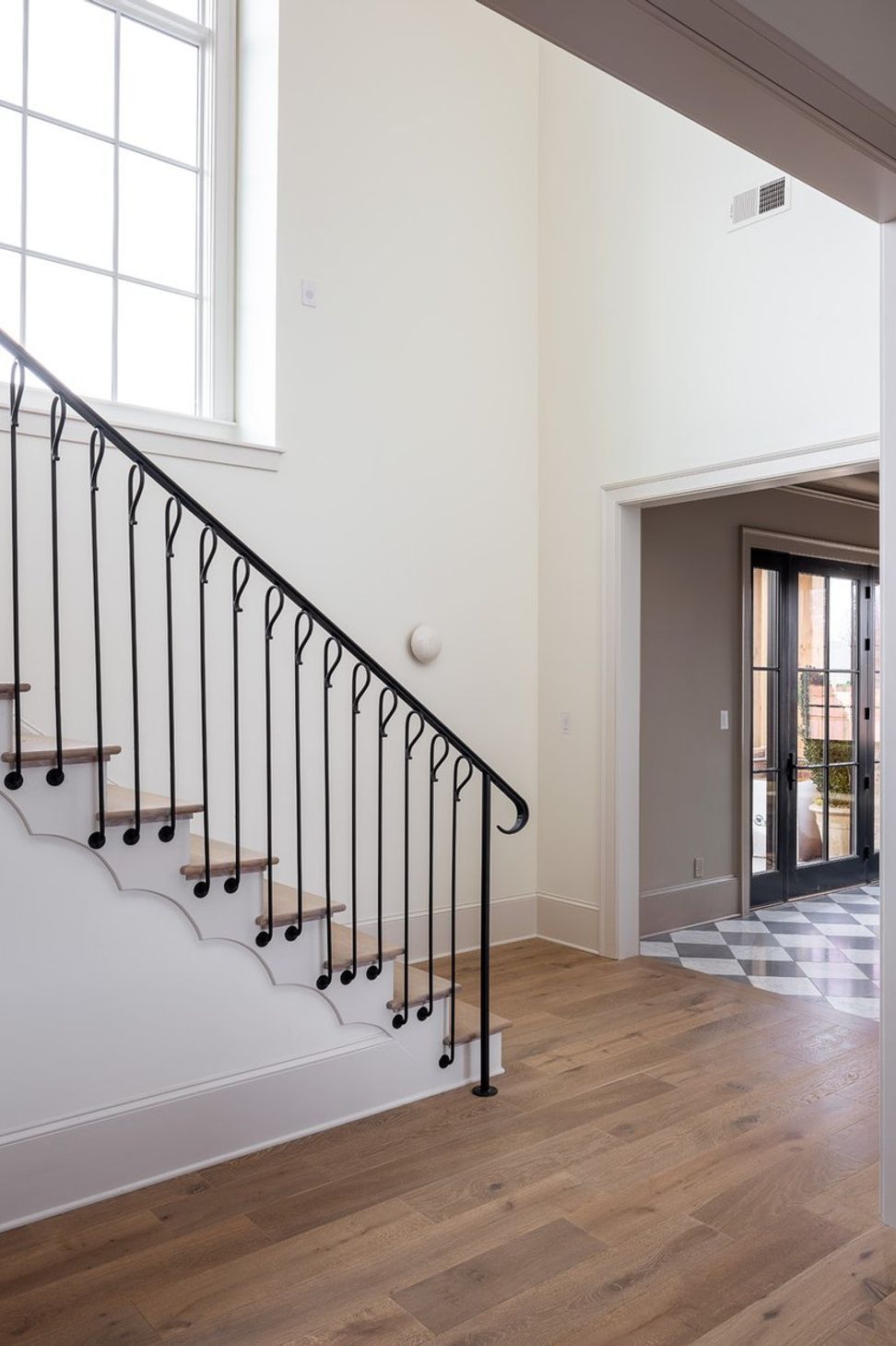 showhomethewarreninteriordesignwroughtironstairrailing-36.jpg