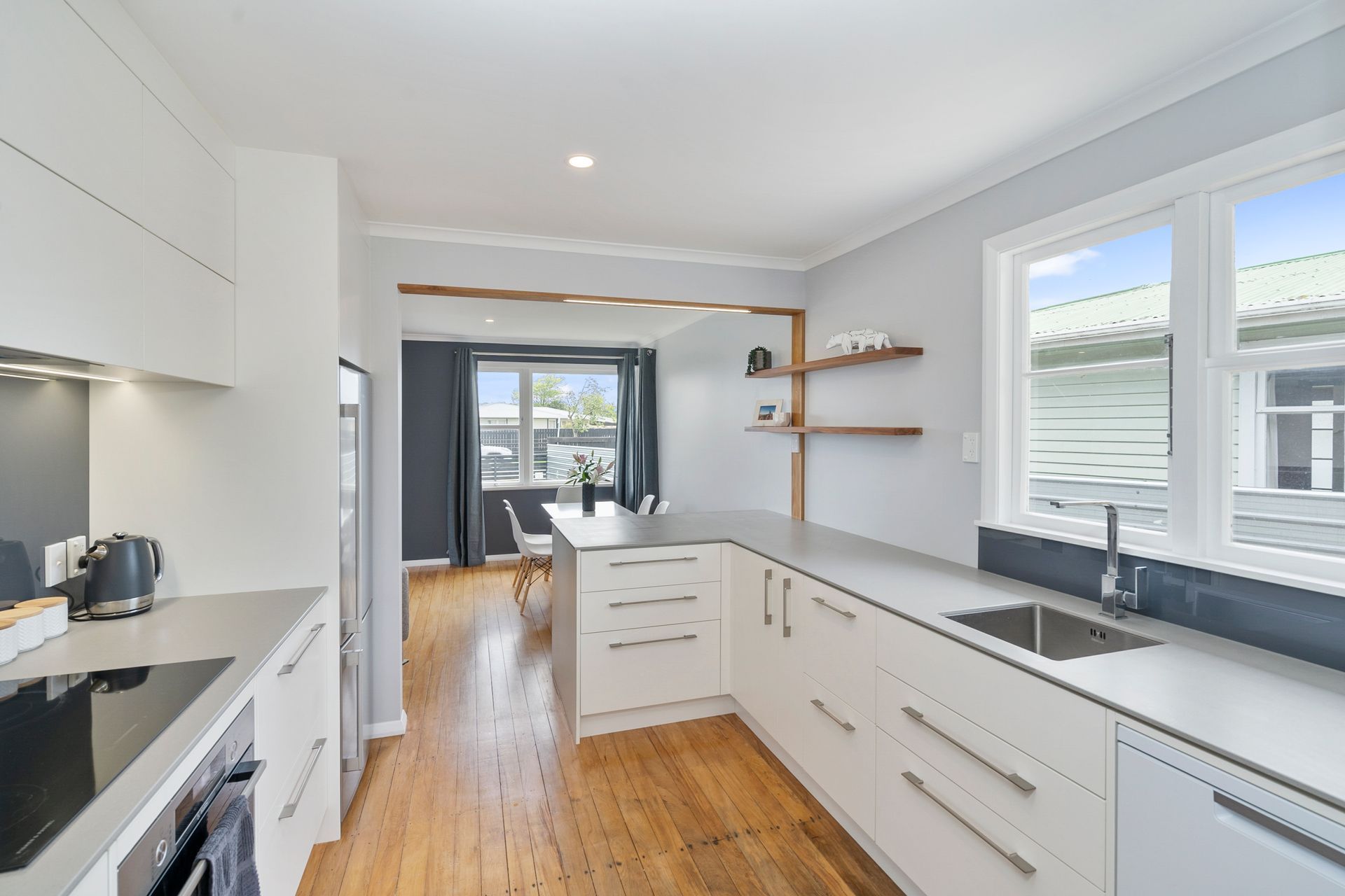008Open2viewID493416-188TremaineAvenue.jpg