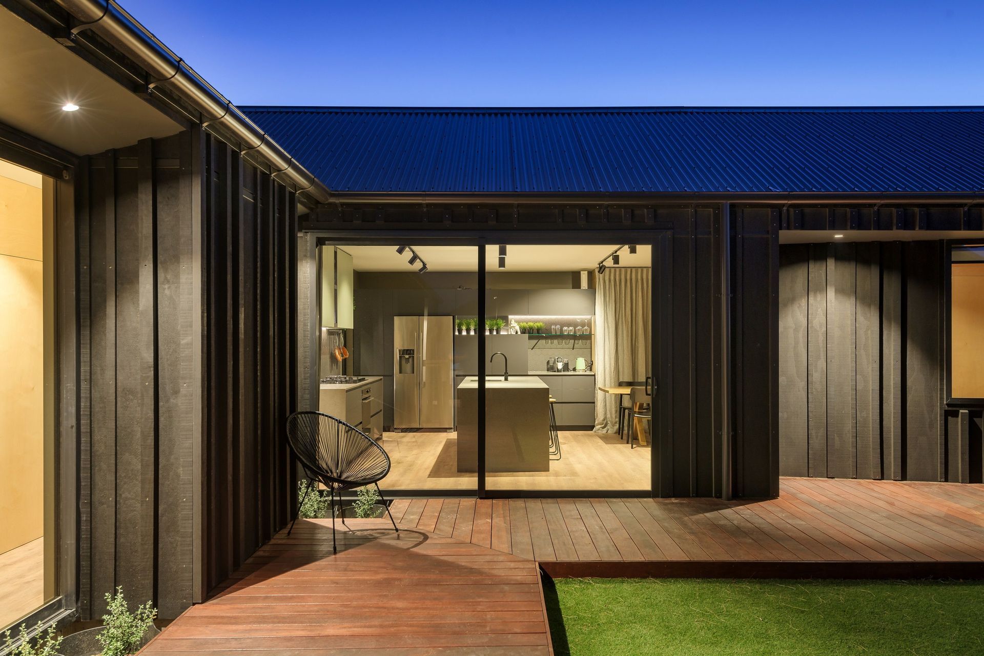 Twizel Bach