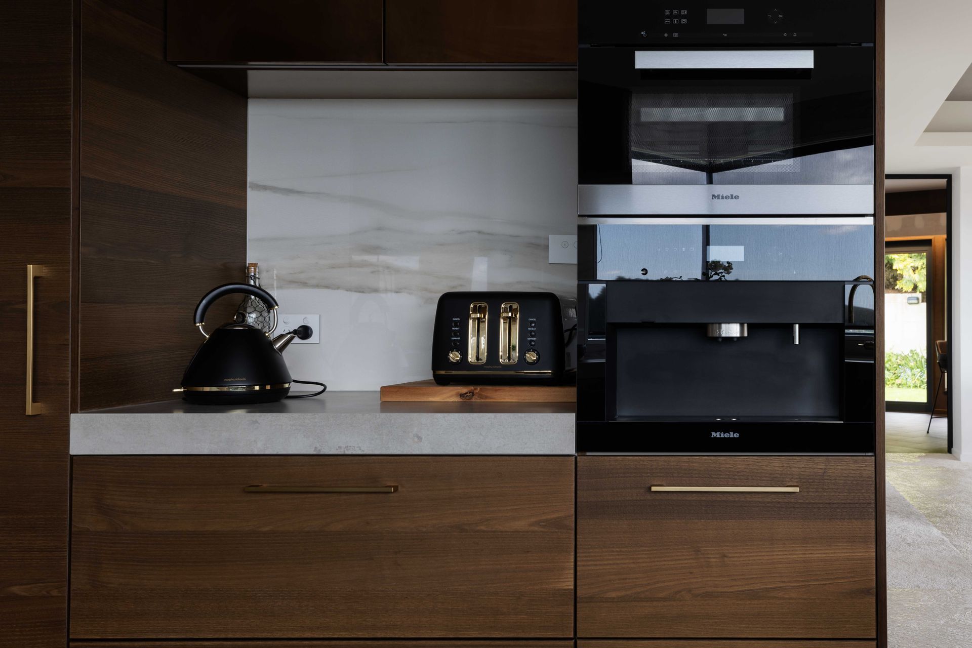 CJ-KITCHEN-SMALL-FOR-ONLINE-5.jpg