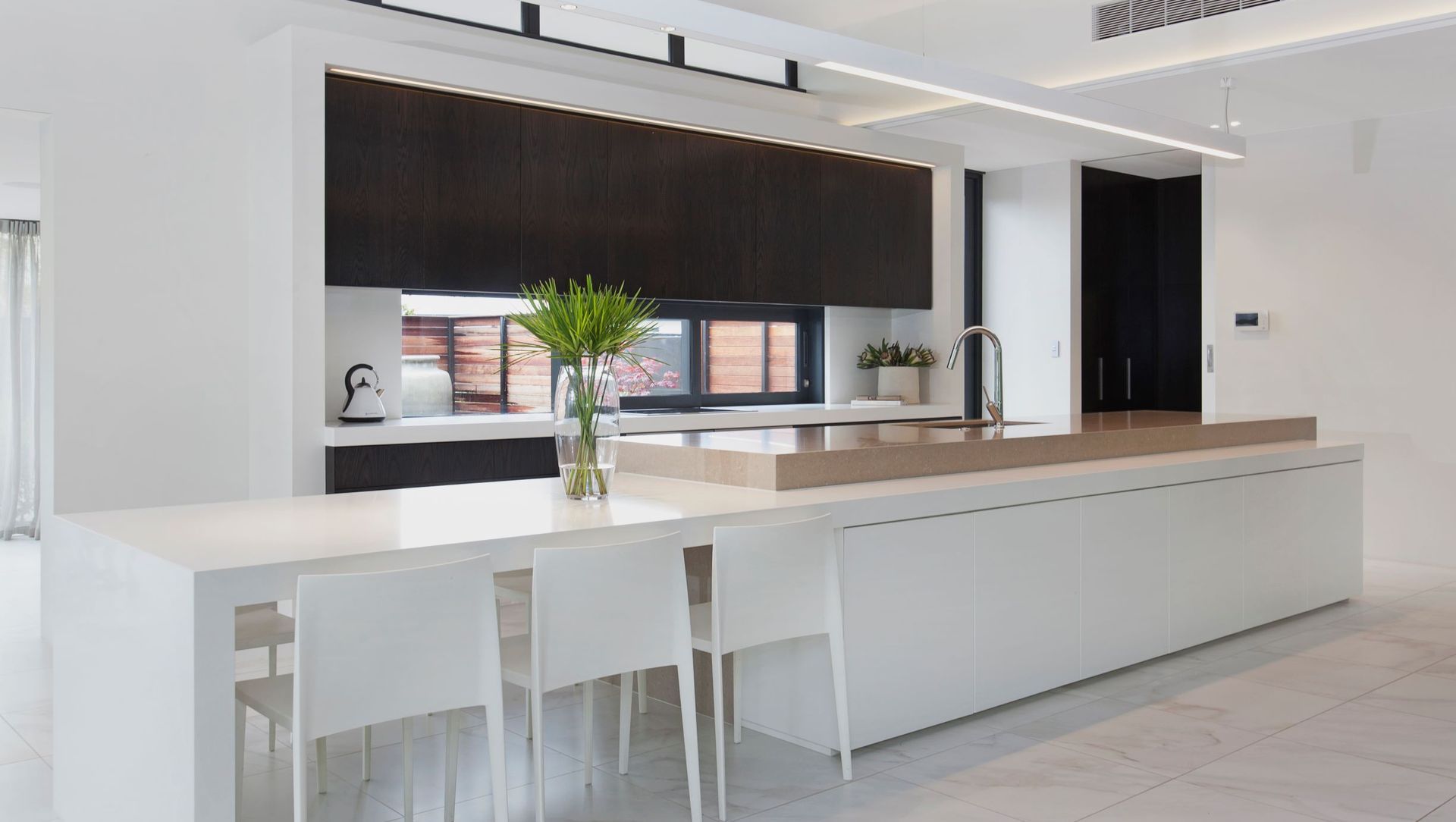 Veneer Kitchen Beauty banner