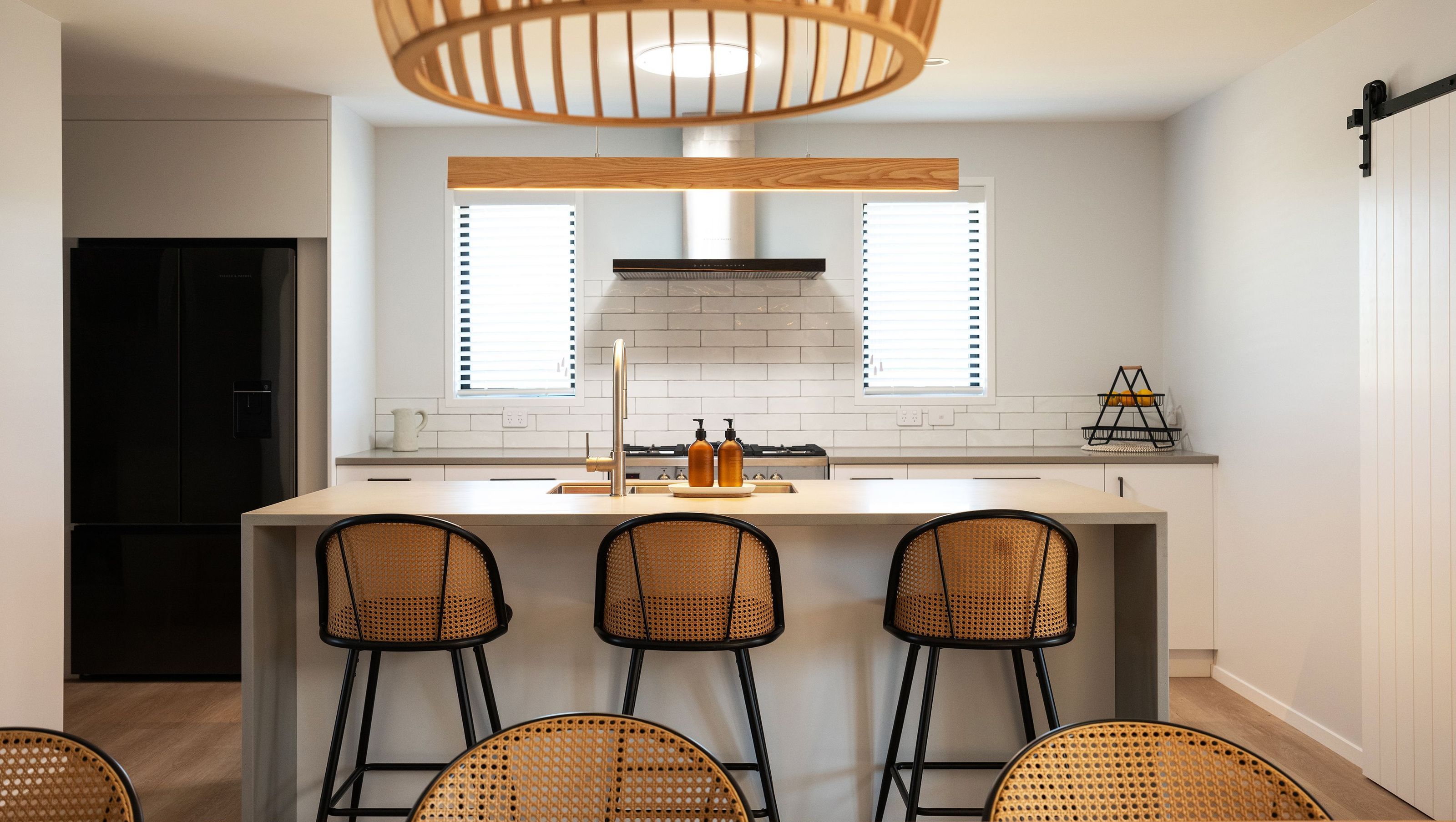 Pohutukawa Kitchen