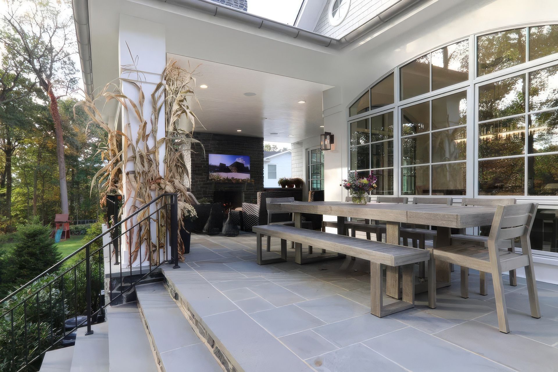 PlanArchitecture-SalemRidgeOutdooEating-upscaled-by-Replicate.jpg
