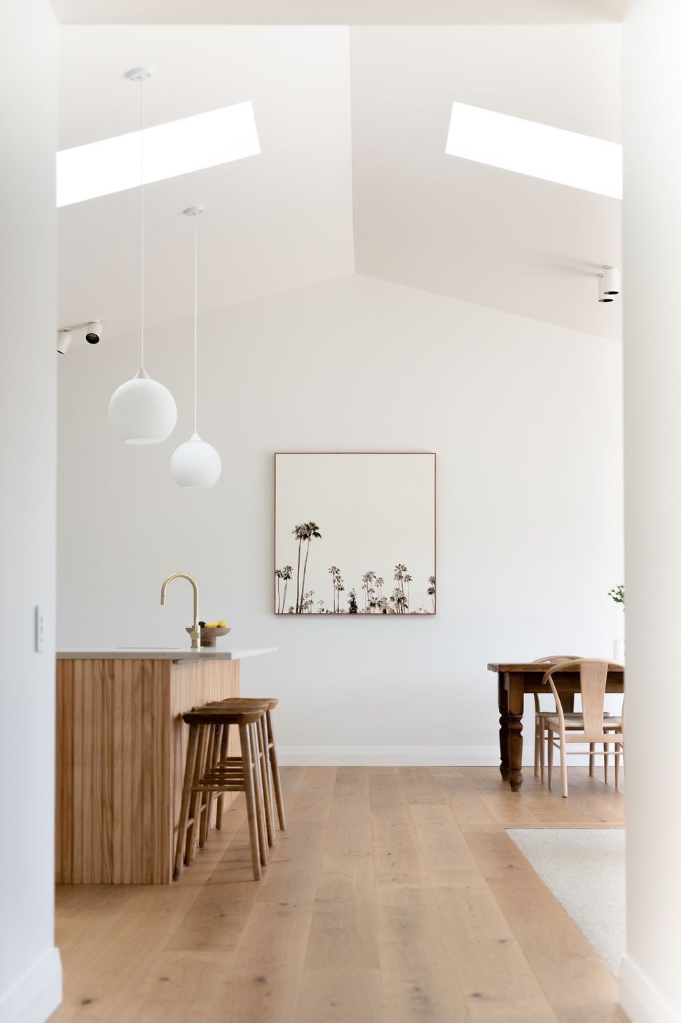 Modern Barn Living by Wilco Projects