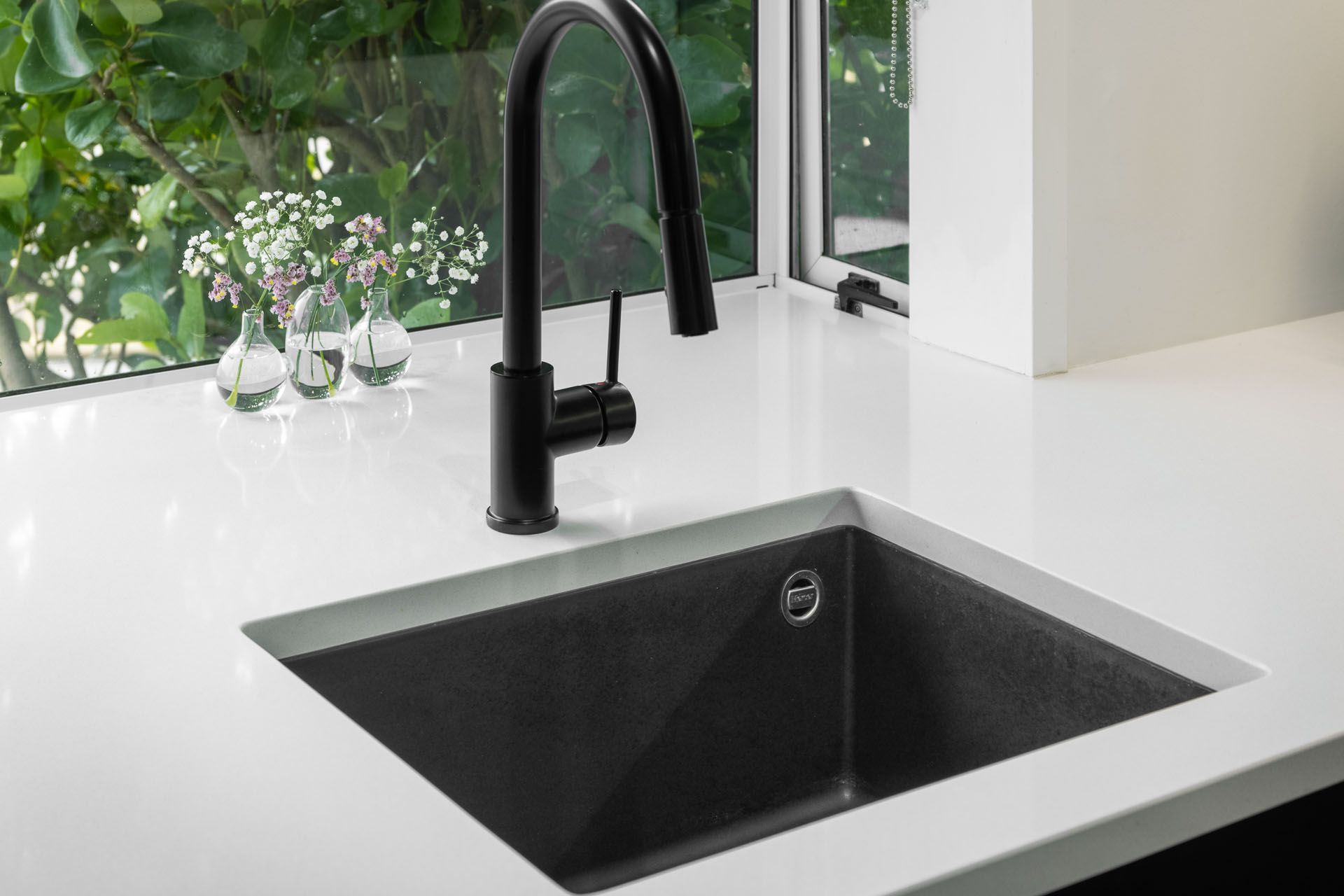 Black Kitchen