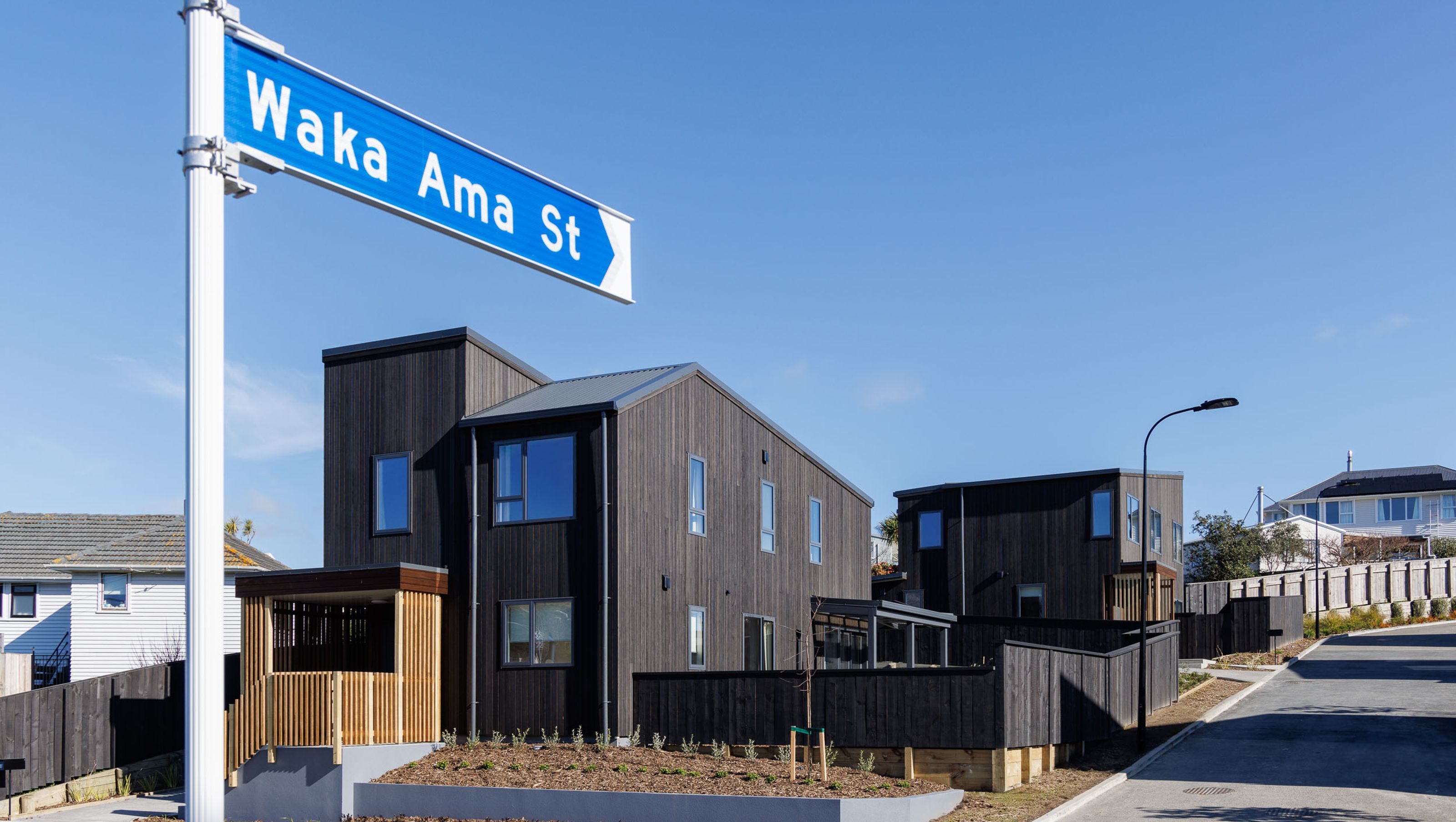 Waka Ama St