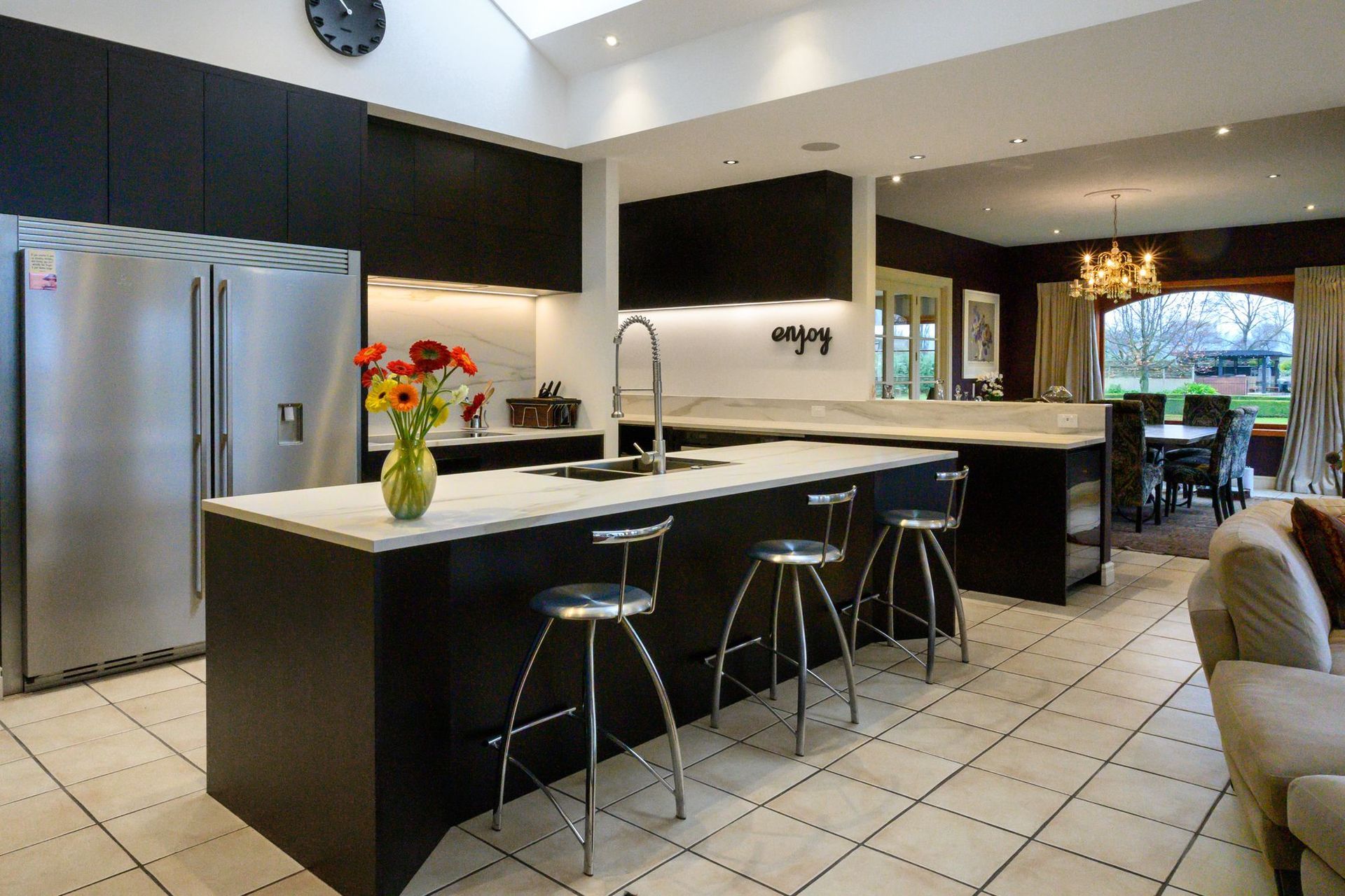 White Kitchen