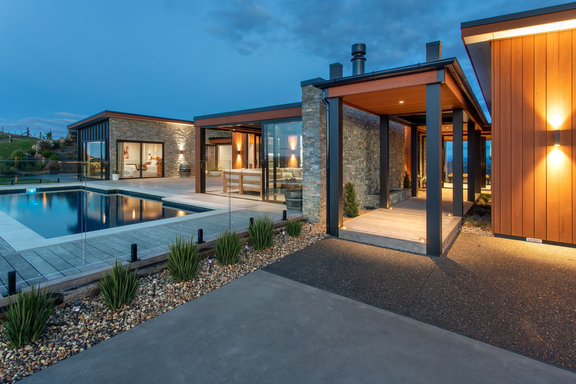 Hawk Ridge