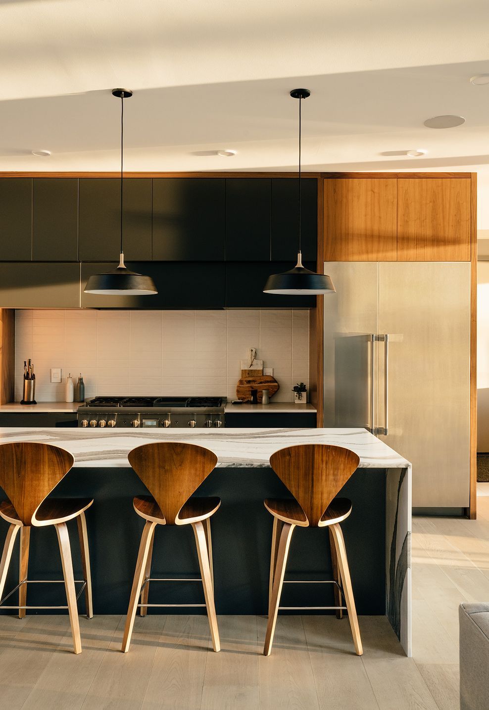 contemporary-modern-shed-roof-minneapolis-minnesota-architecture-kitchen.jpg