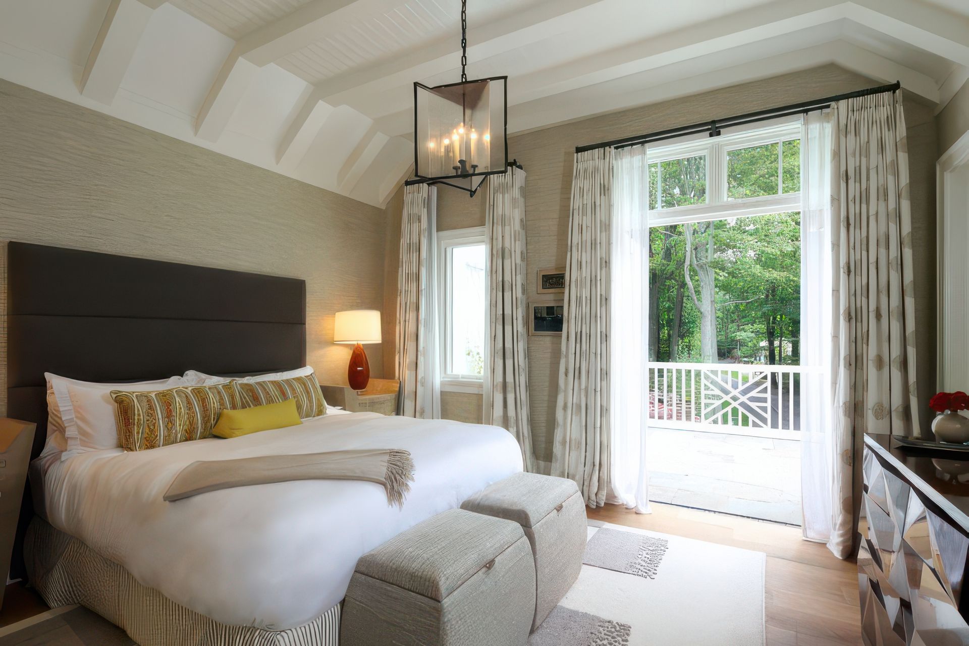 imgi17MI-Lake-House-15-1-800x544-gigapixel-standard-v2-4x.jpg